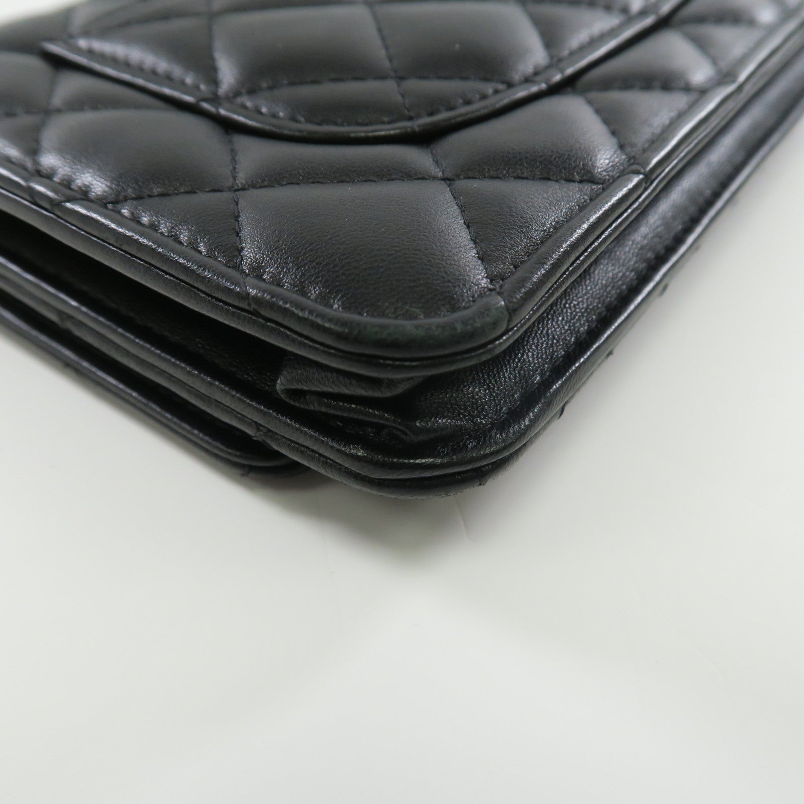 CHANEL 羊皮皮革Wallet On Chain金扣鏈帶肩背袋黑色