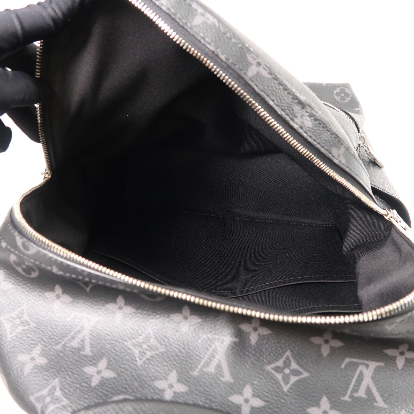 LOUIS VUITTON Taigarama Discovery Backpack背包