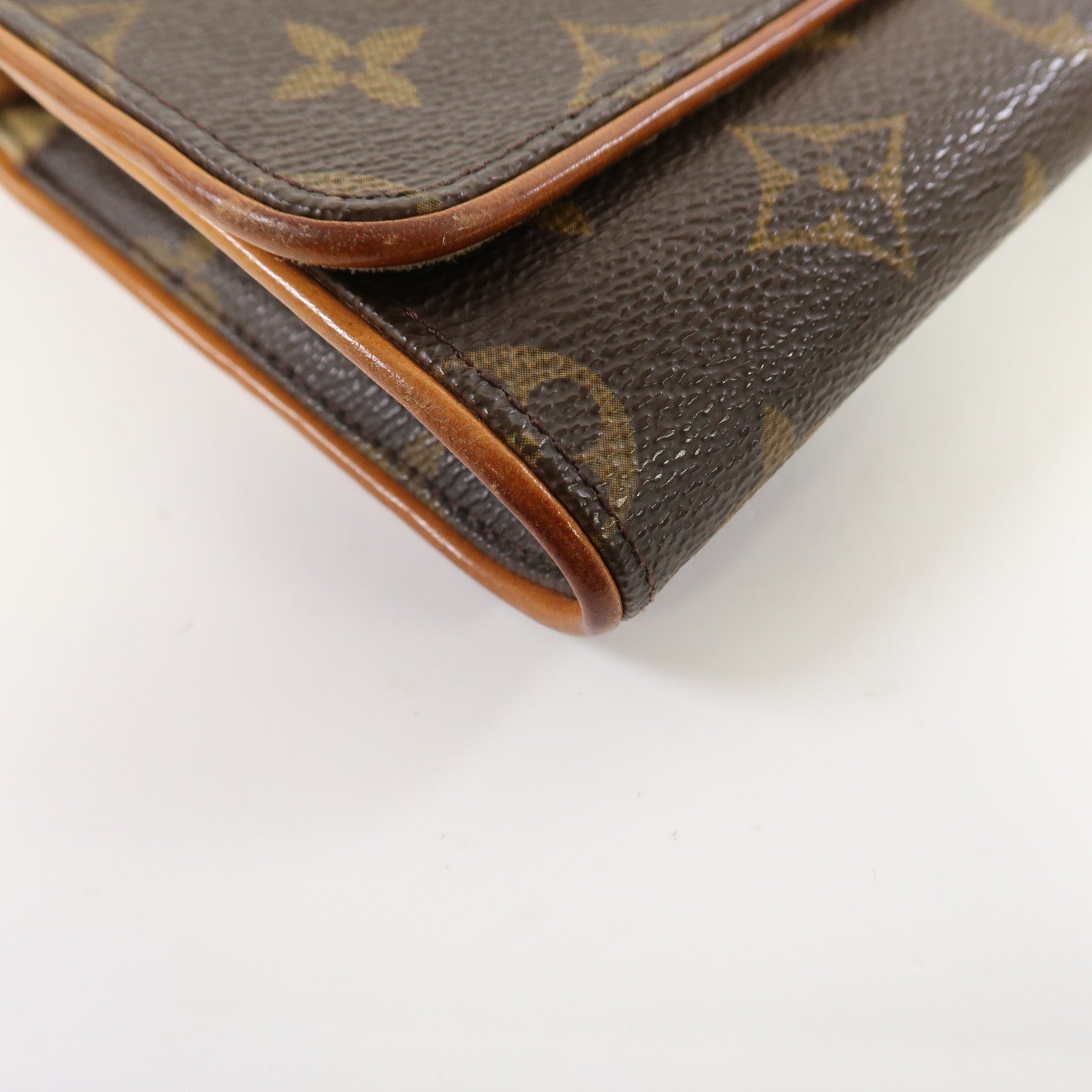 LOUIS VUITTON 【激減優惠】Monogram Pochette Twin GM金扣肩背袋啡色