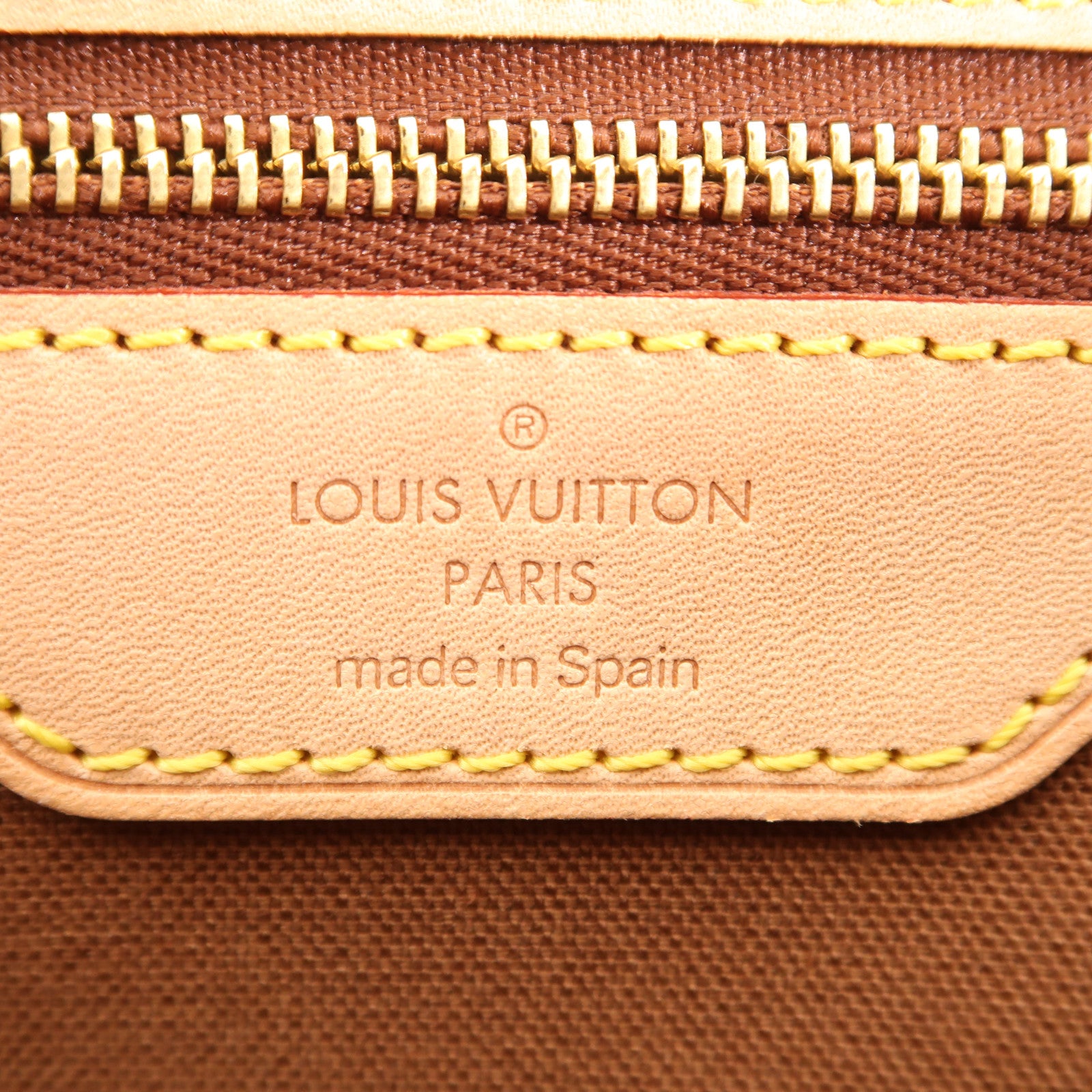 LOUIS VUITTON Monogram Valmy MM金扣肩背袋
