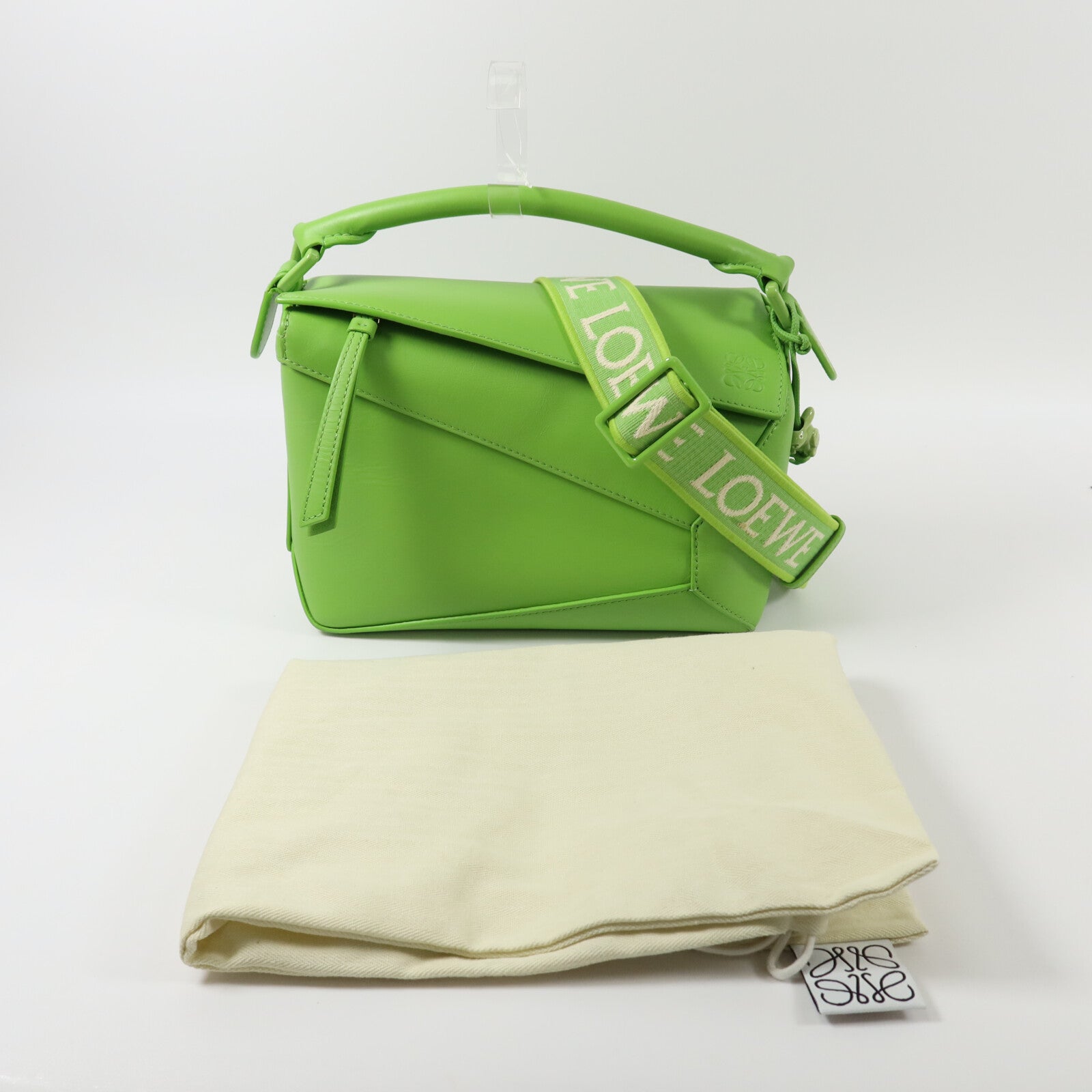 LOEWE 牛皮皮革Puzzle Edge Small手挽肩背兩用袋