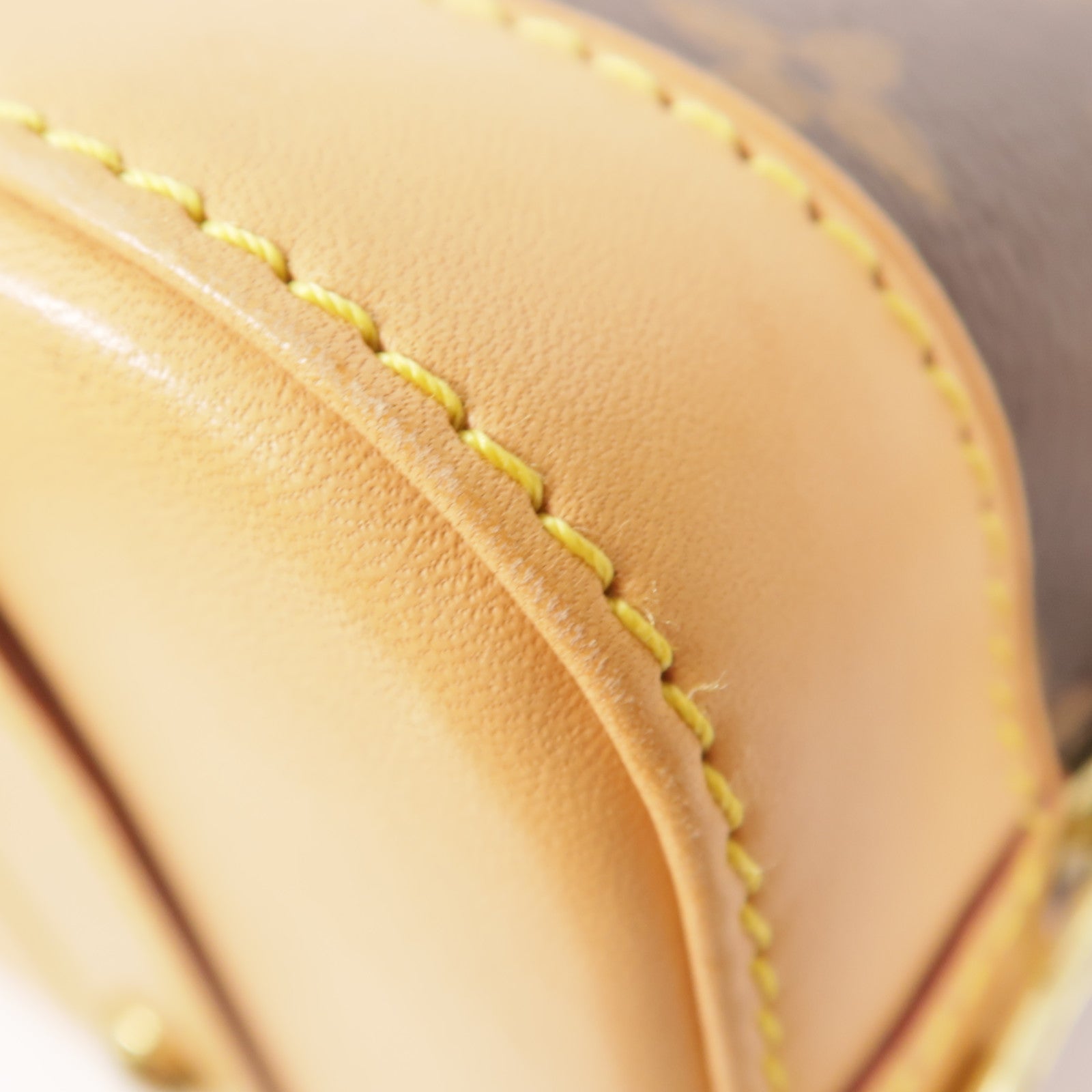 LOUIS VUITTON Monogram Alma BB金扣手挽肩背兩用袋棕色