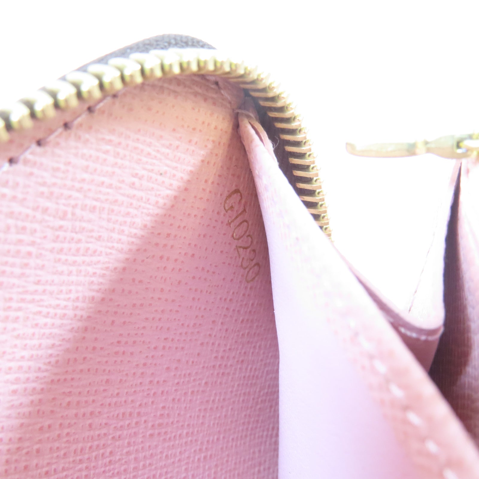 LOUIS VUITTON Damier Long Round Wallet金扣長錢包啡色