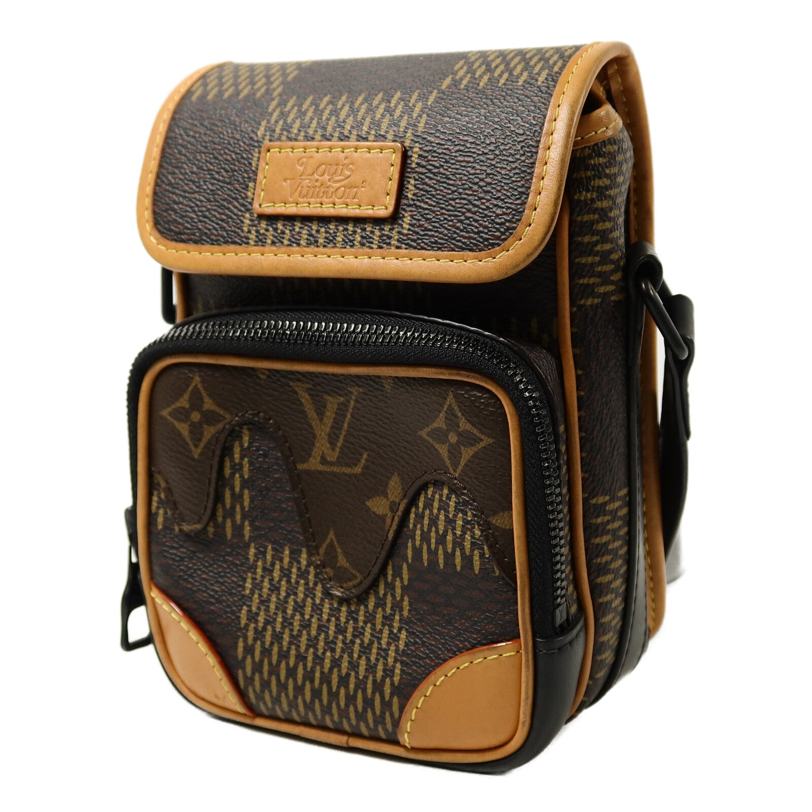 LOUIS VUITTON Damier Giant LV×NIGO Amazon Sling Bag肩背袋