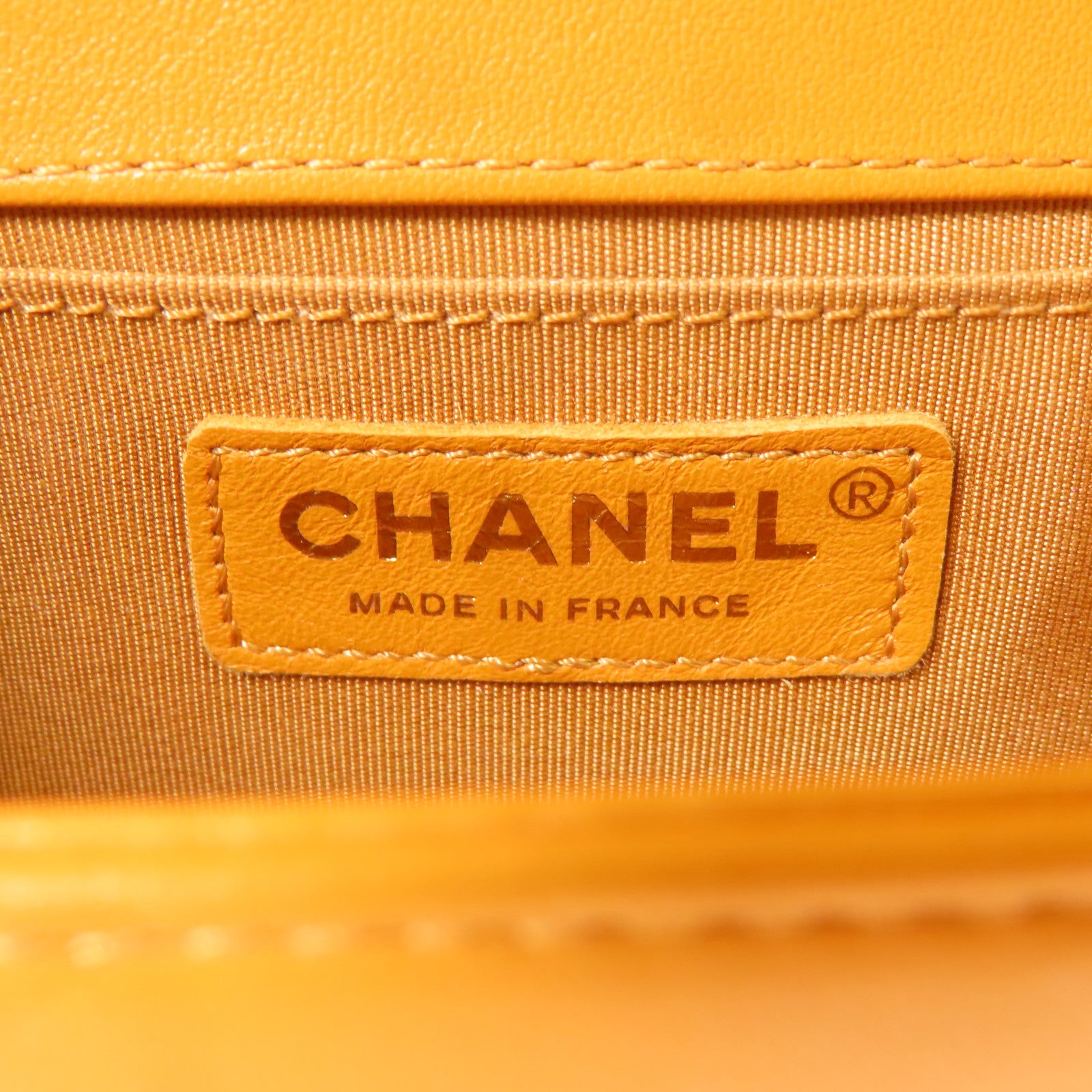 CHANEL 羊皮皮革Boy 25金扣鏈帶肩背袋橙色