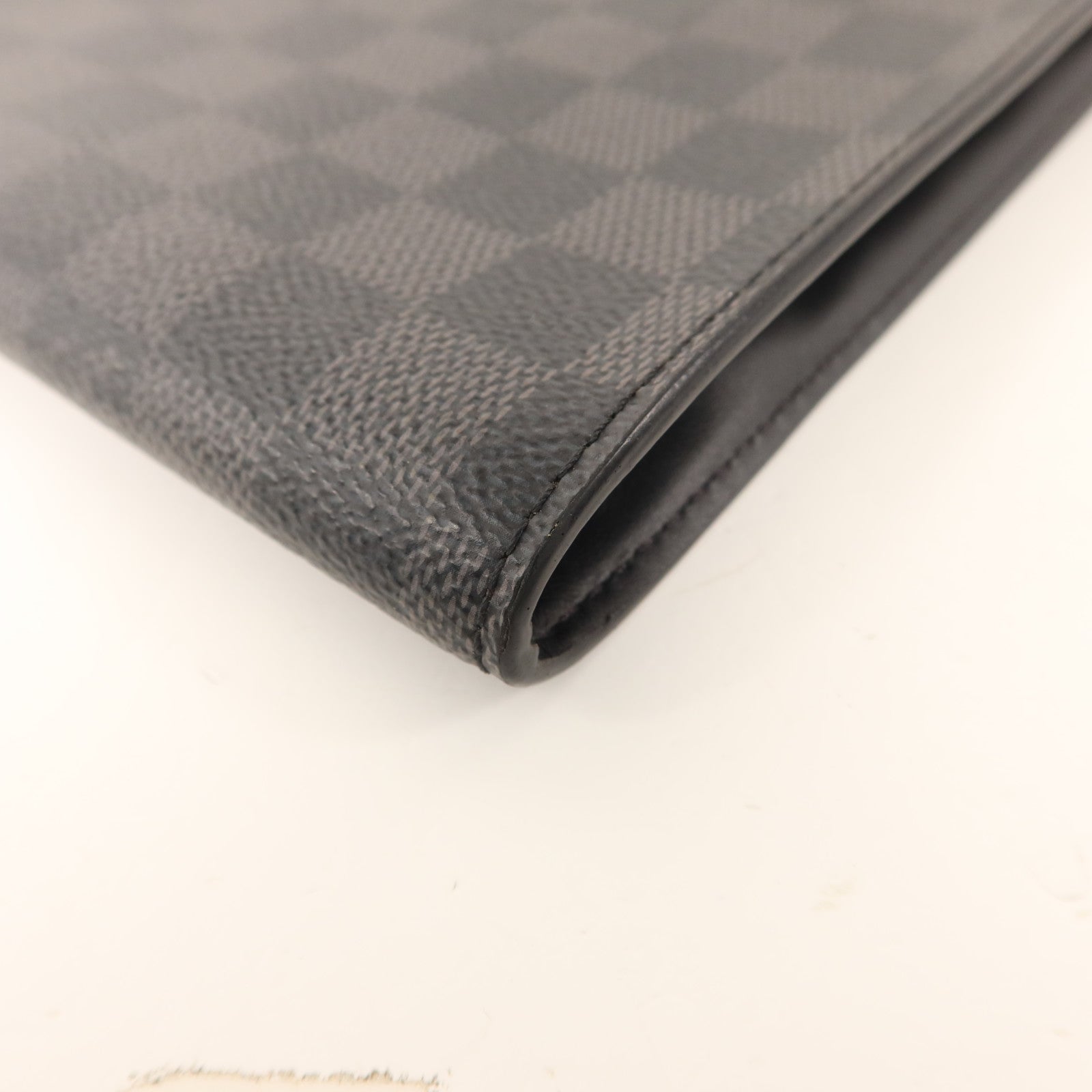 LOUIS VUITTON Damier Graphite Pochette Jour PM銀扣手拿包