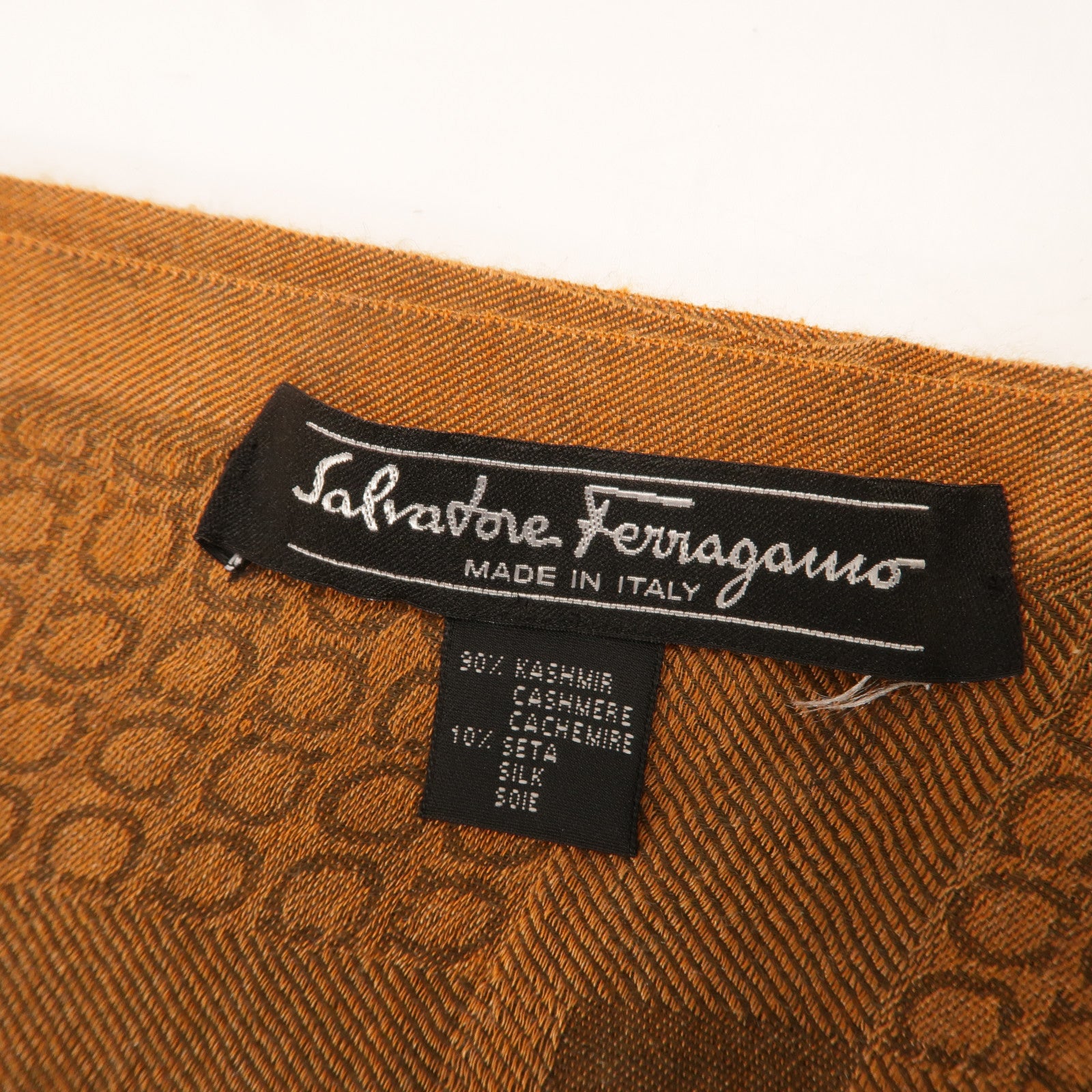 Salvatore Ferragamo 羊絨/絲質Scarf圍巾