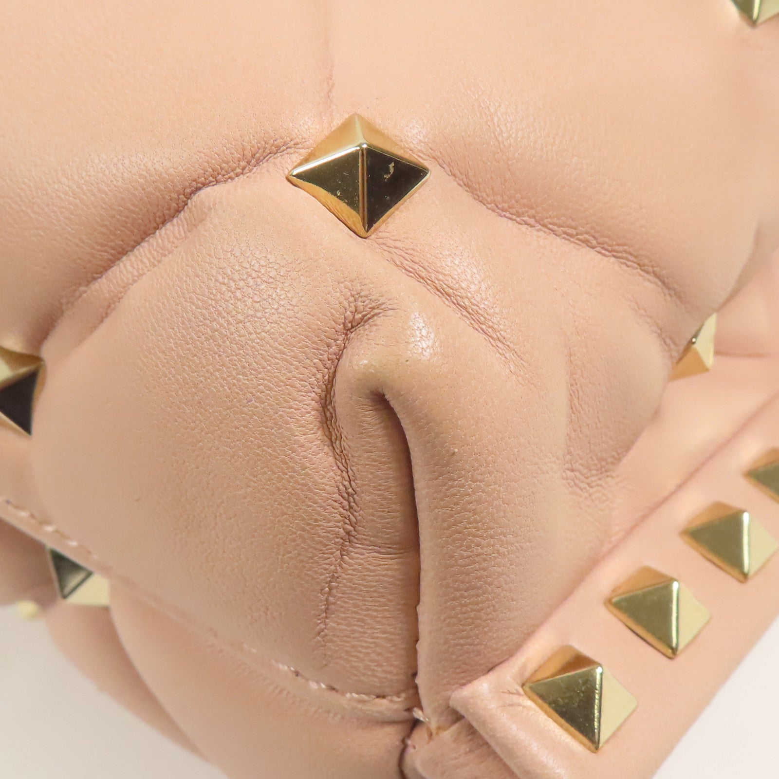 Valentino 羊皮皮革Shoulder Bag金扣肩背袋