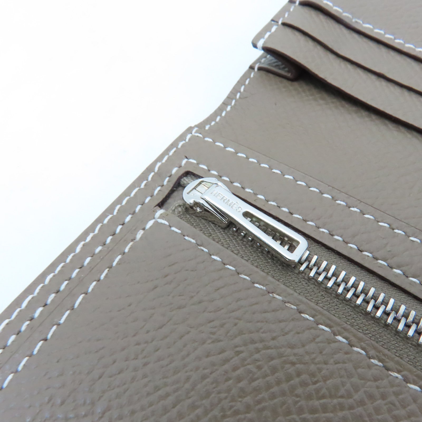 HERMES Epsom皮革Bearn bi-fold銀扣長錢包米色