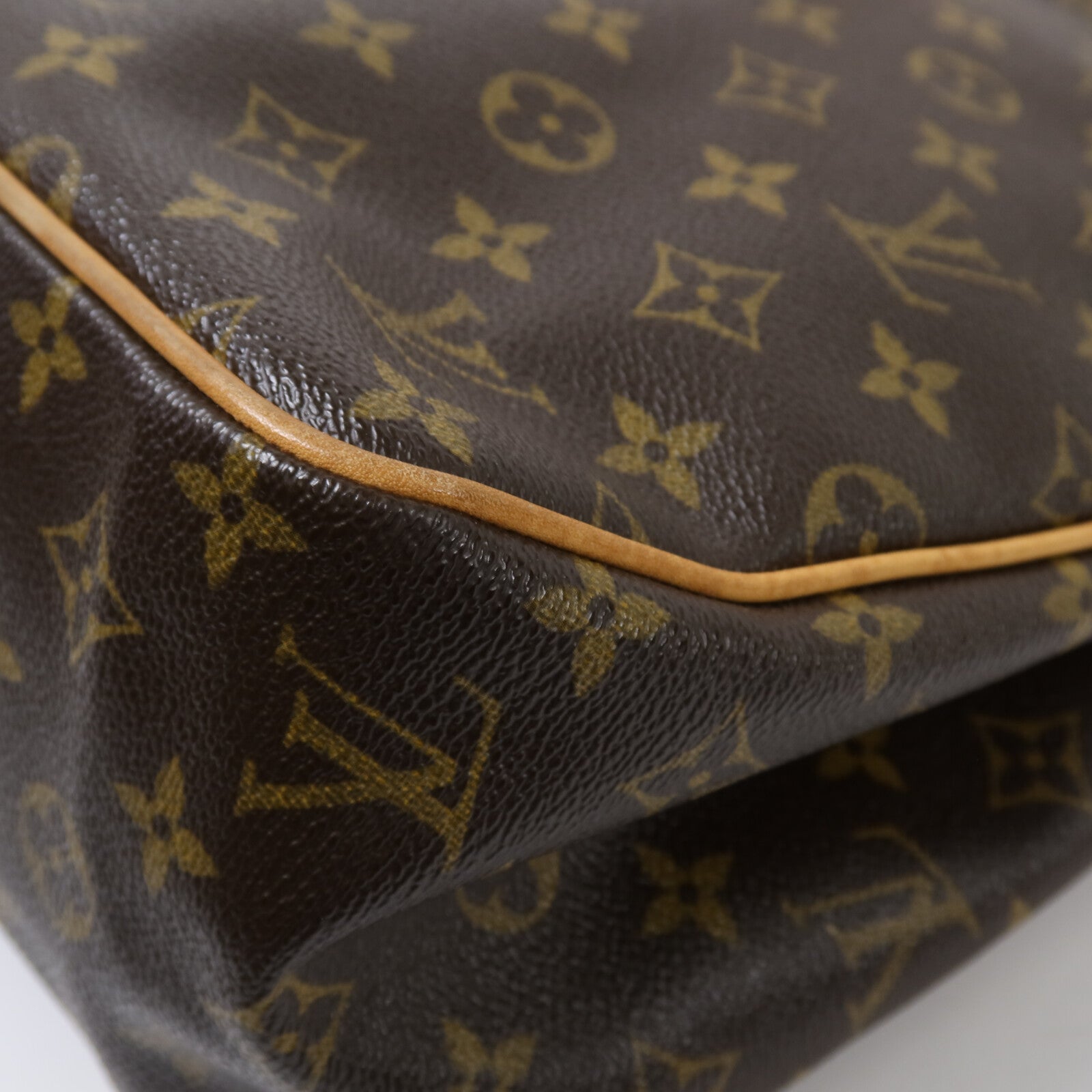 LOUIS VUITTON Monogram Batignolles金扣肩背袋