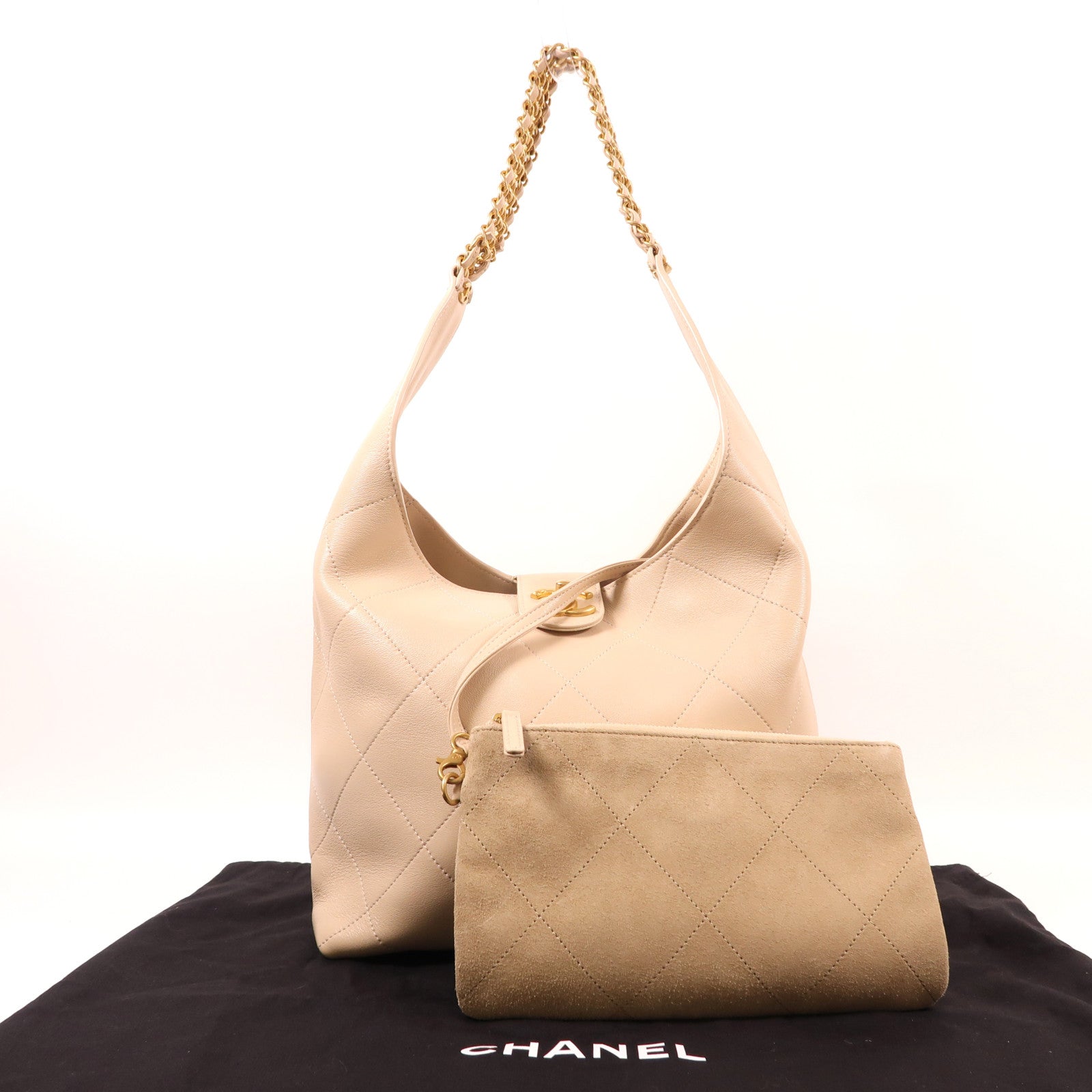 CHANEL 牛皮皮革Hobo Bag金扣鏈帶肩背袋