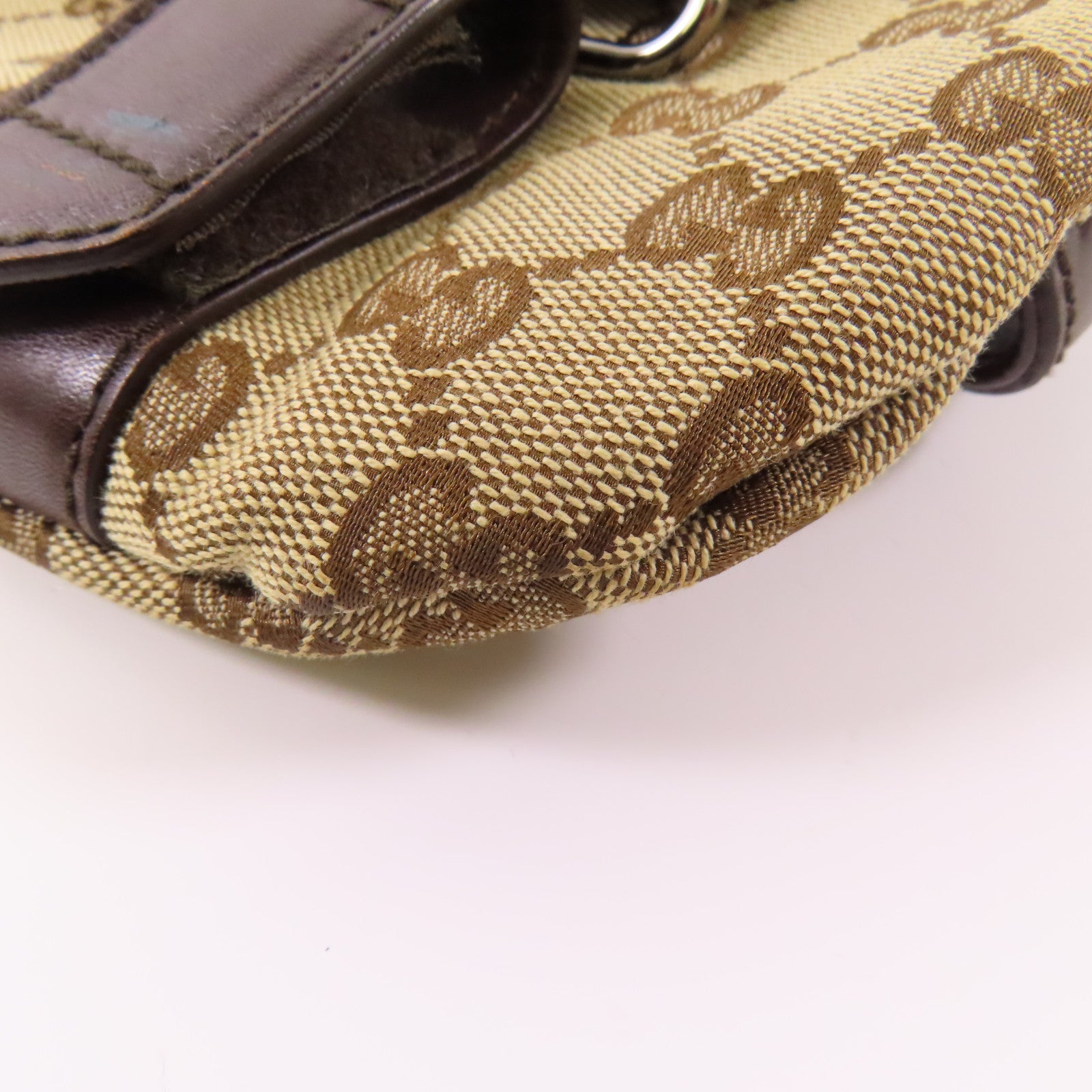 GUCCI 帆布Waist Bag銀扣腰包