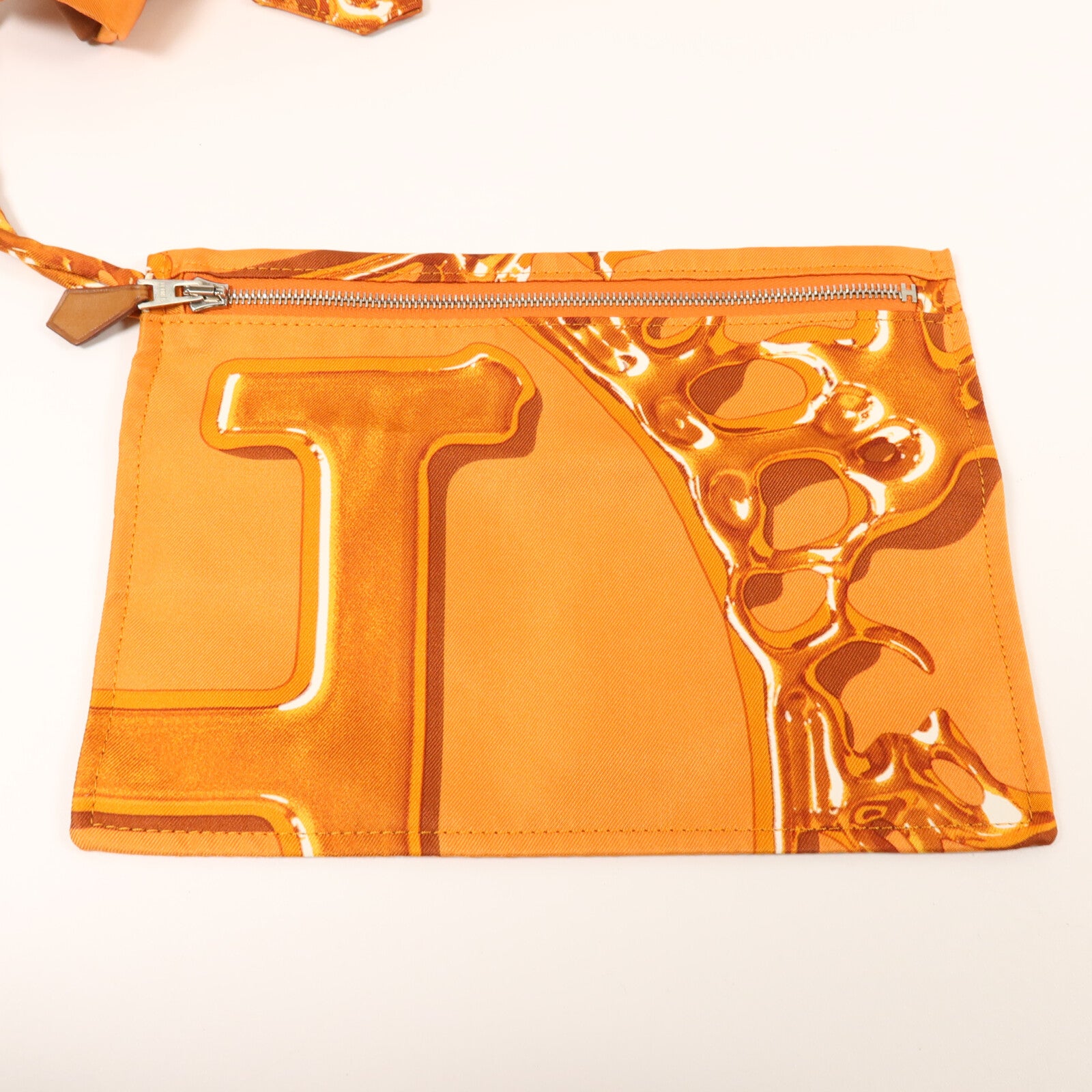 HERMES 絲質Silky City PM肩背袋Orange