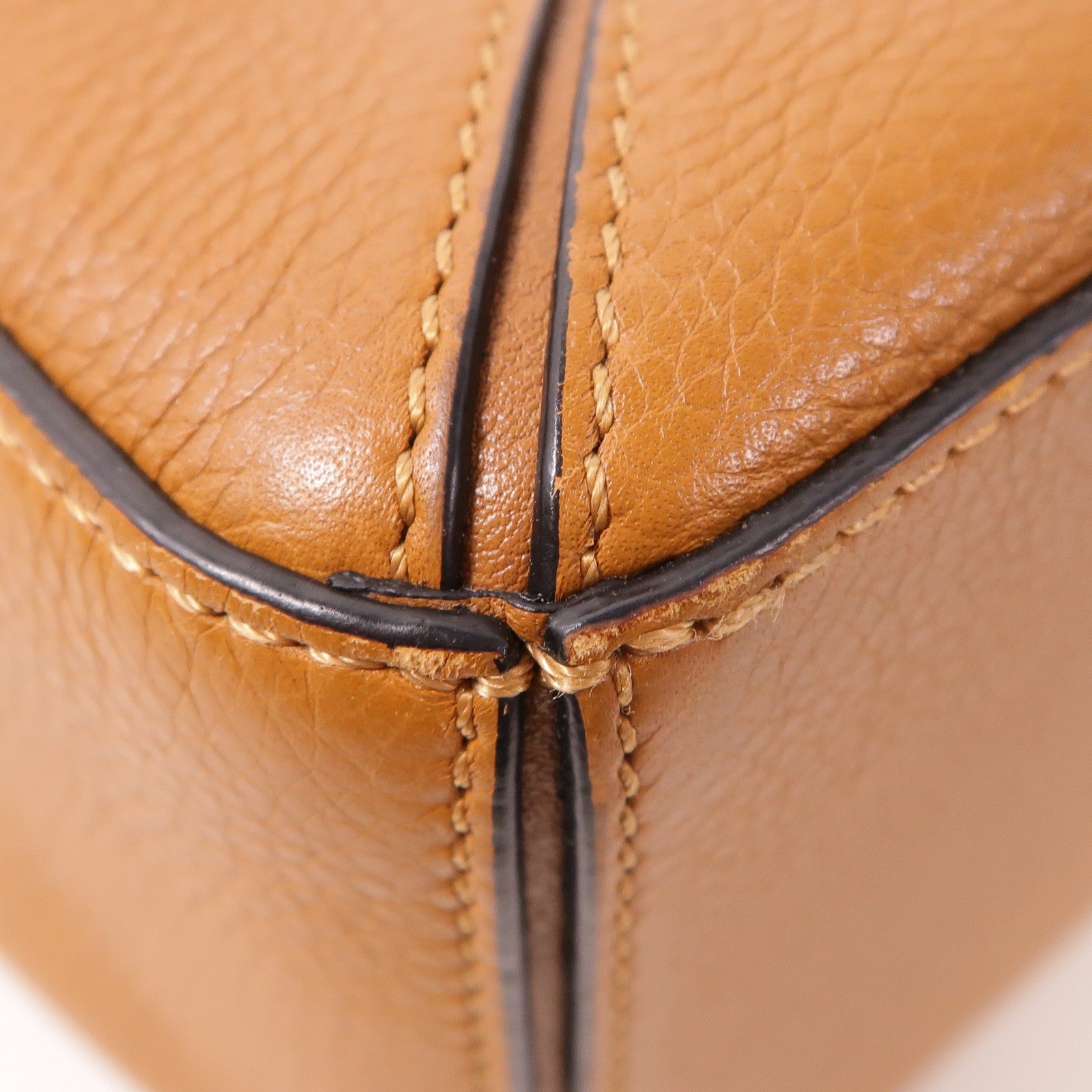LOEWE 牛皮皮革Small Puzzle金扣手挽肩背兩用袋