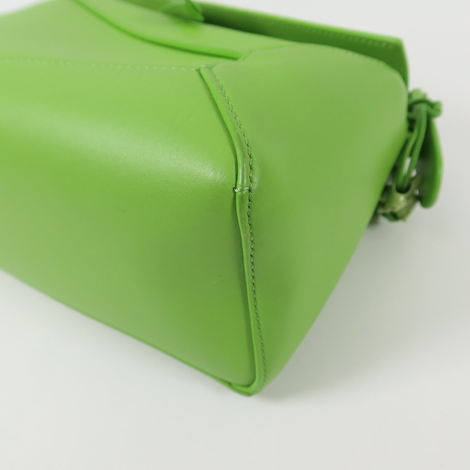 LOEWE 牛皮皮革Puzzle Edge Small手挽肩背兩用袋
