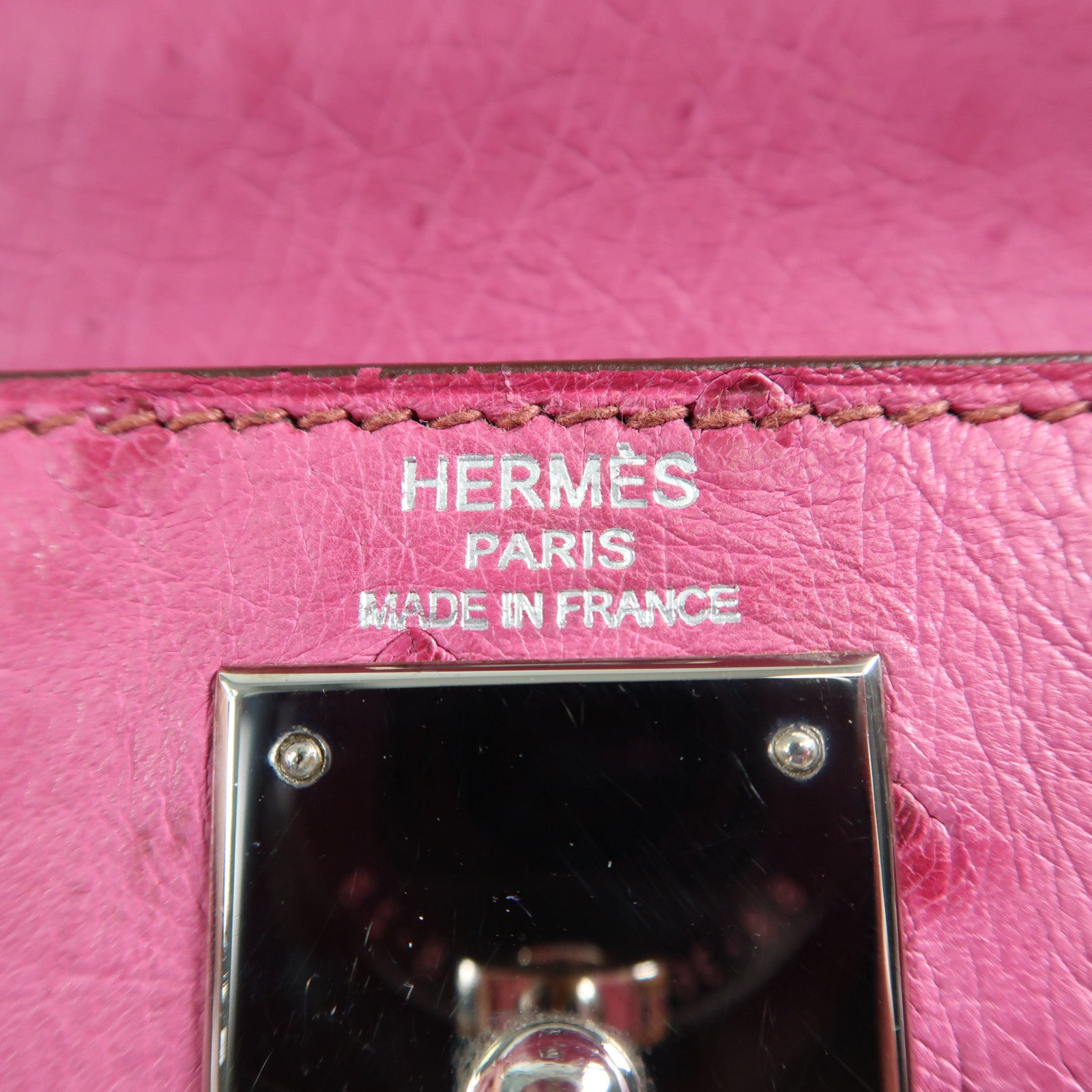 HERMES 【激減優惠】鴕鳥皮革Kelly 28銀扣手挽袋Fuchsia Pink