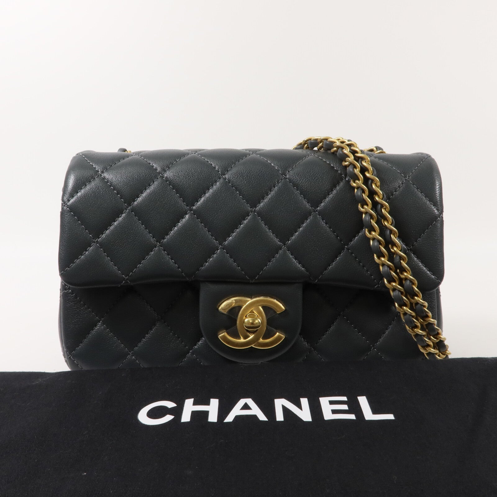 CHANEL 羊皮皮革Mini Flap Bag鏈帶肩背袋