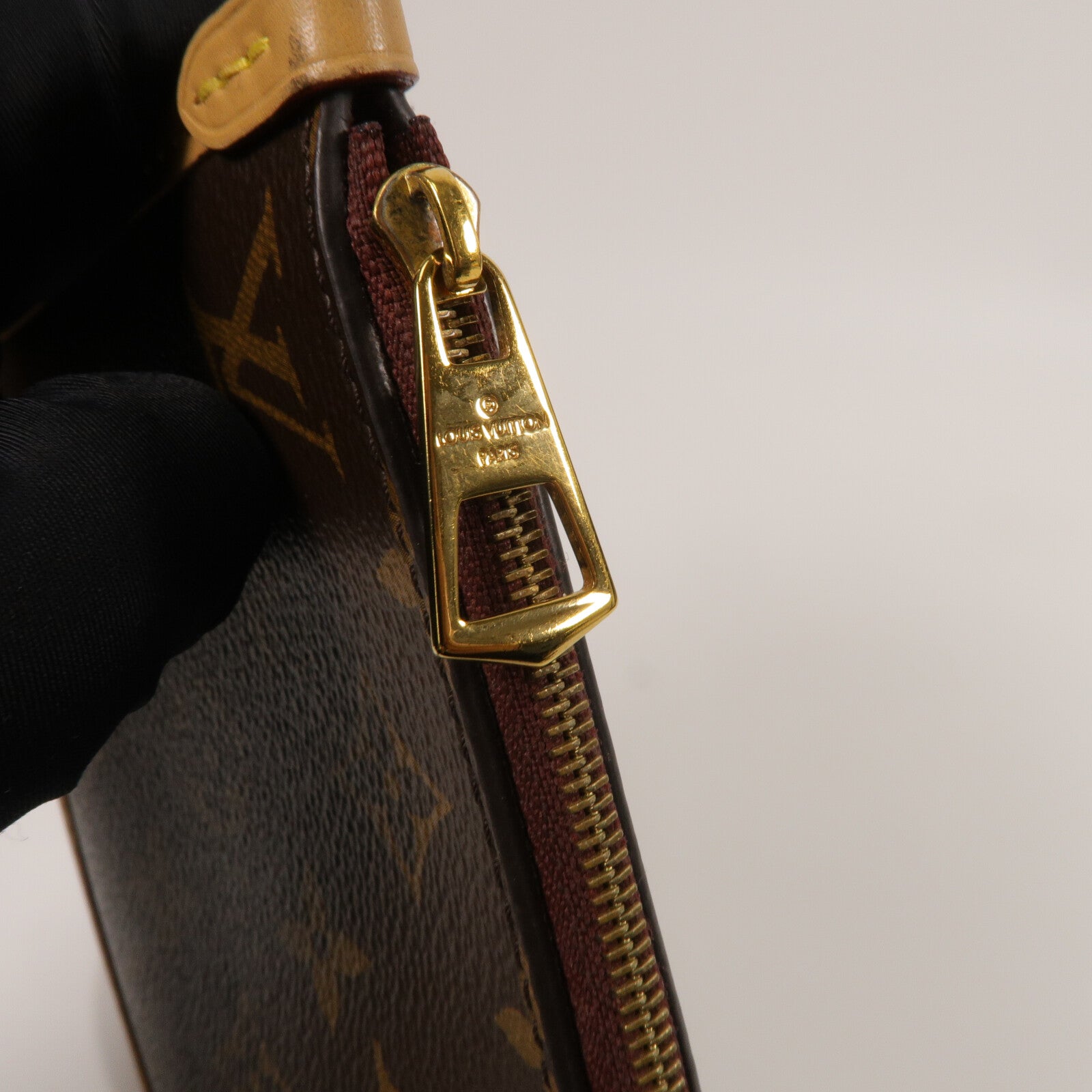 LOUIS VUITTON Monogram CarryAll PM肩背袋