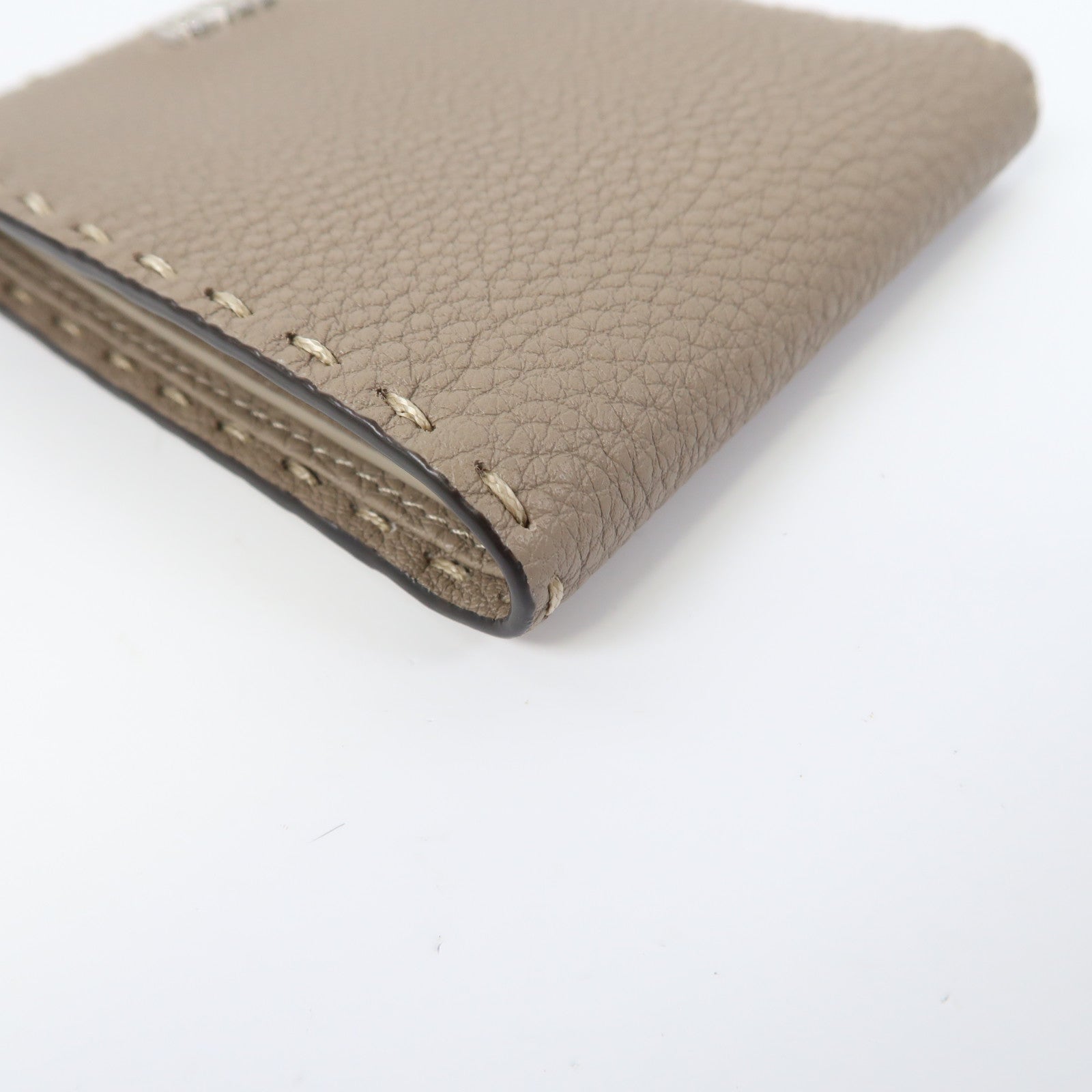 FENDI 牛皮皮革Selleria Wallet錢包米色