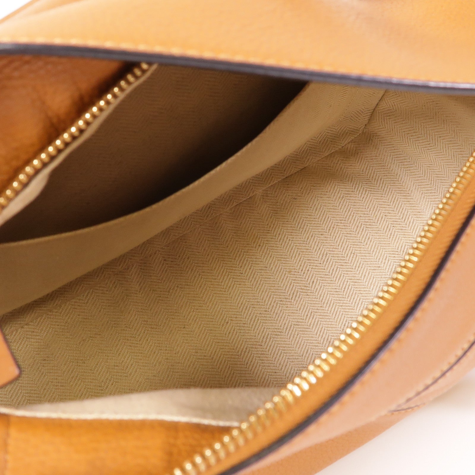 LOEWE 牛皮皮革Small Puzzle金扣手挽肩背兩用袋