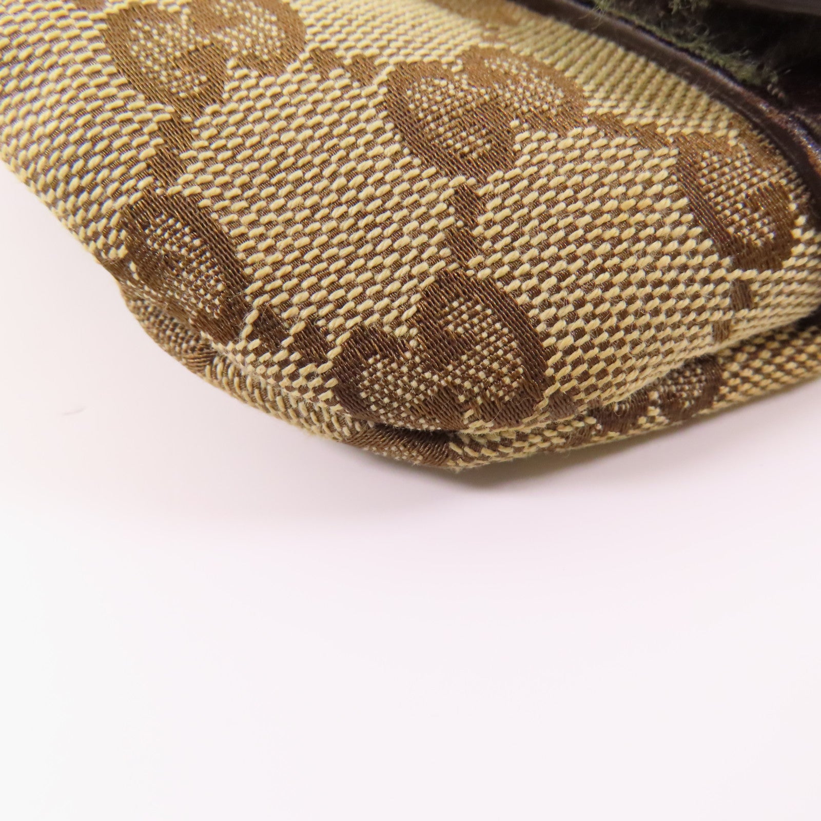 GUCCI 帆布Waist Bag銀扣腰包