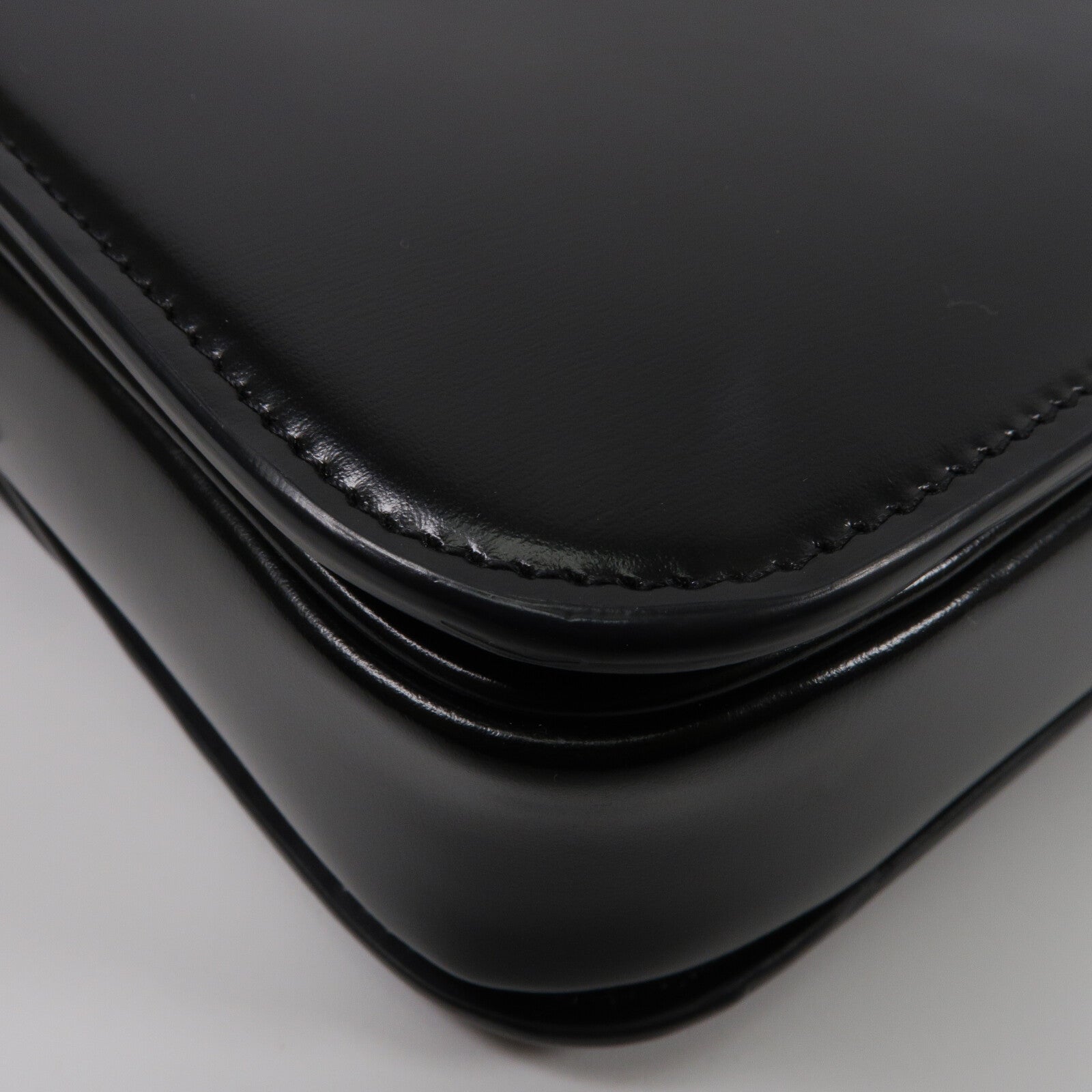 CELINE 牛皮皮革Classique Triomphe肩背袋