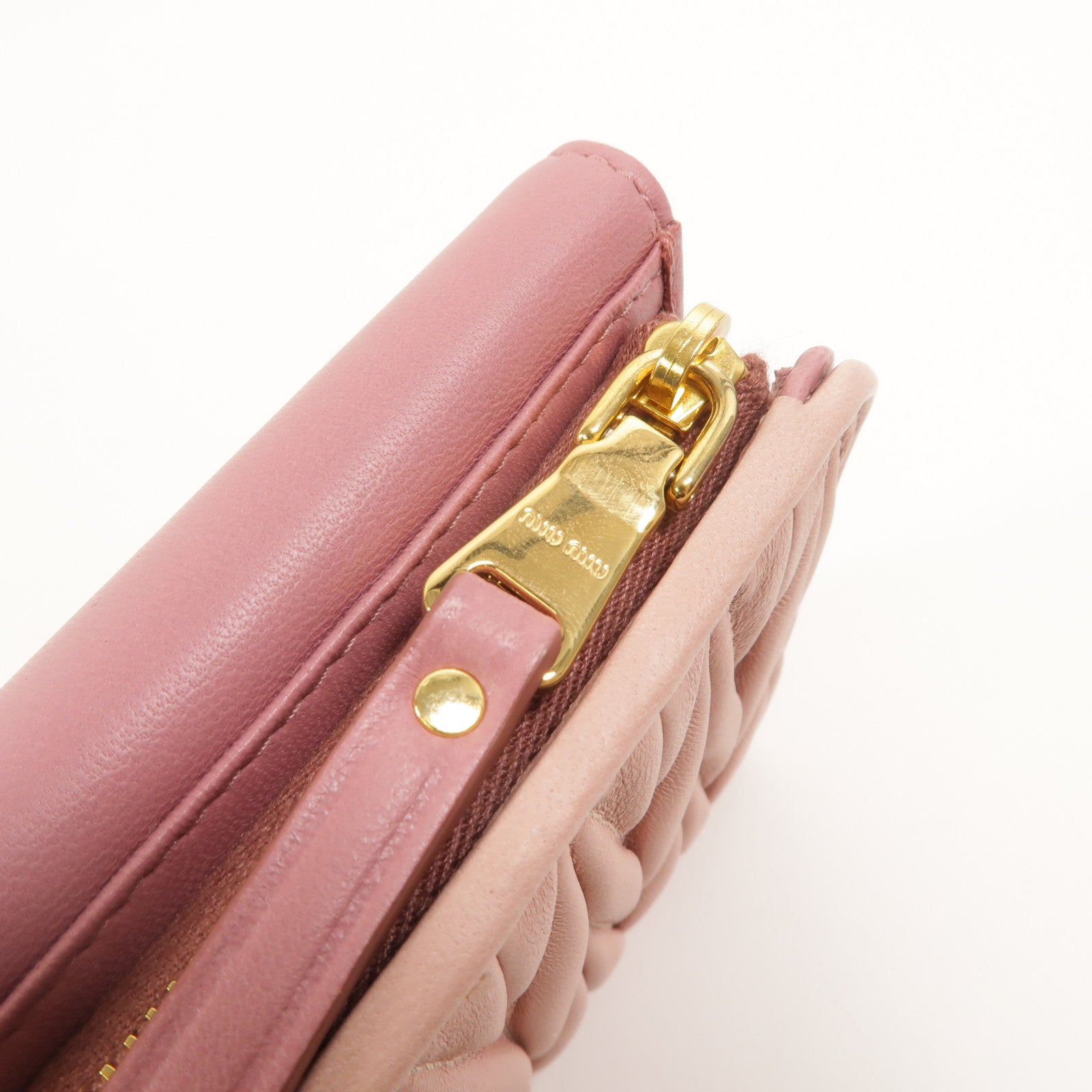 Miu Miu 羊皮皮革Matelasse Wallet錢包