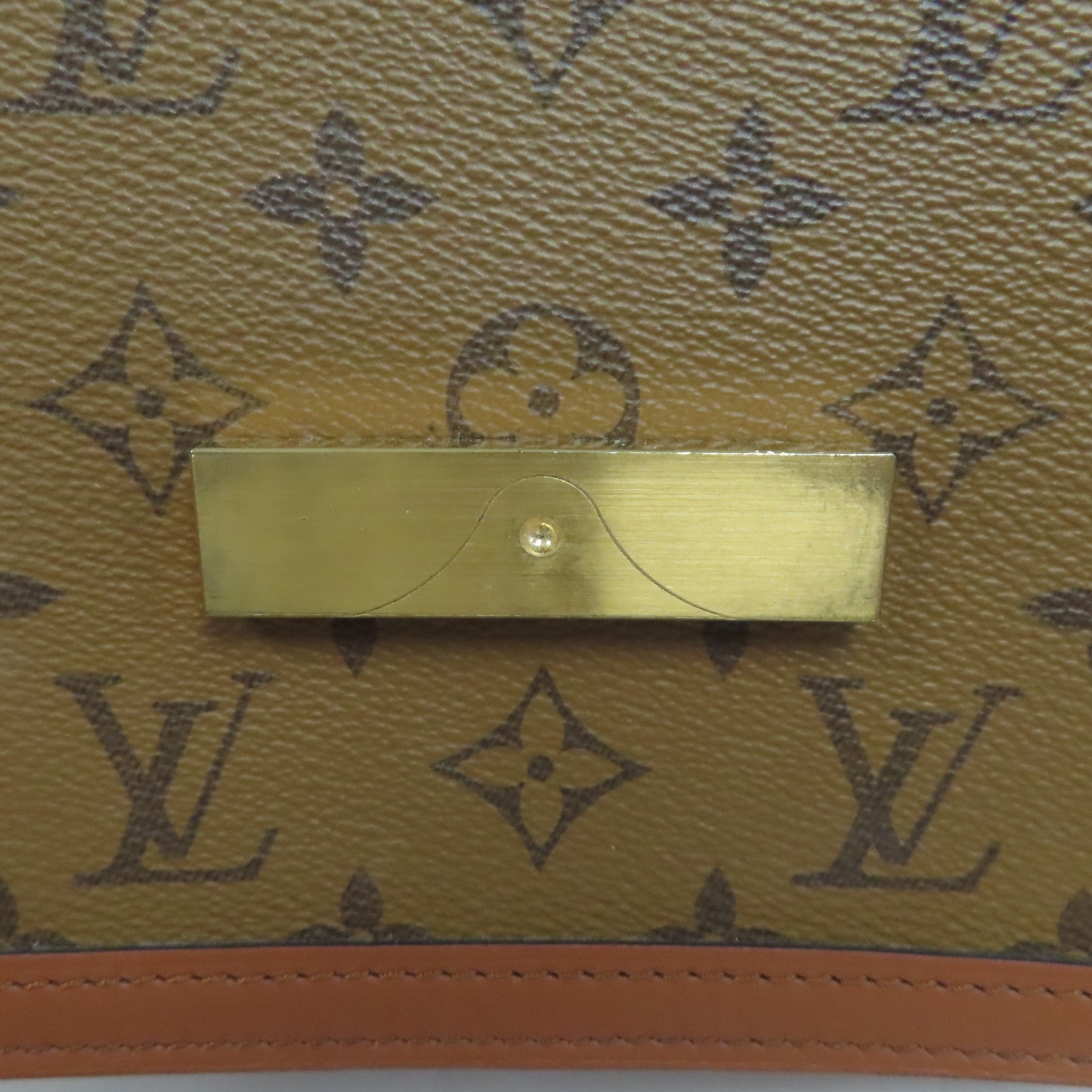 LOUIS VUITTON 【激減優惠】Monogram Reverse Dauphine MM金扣肩背袋啡色