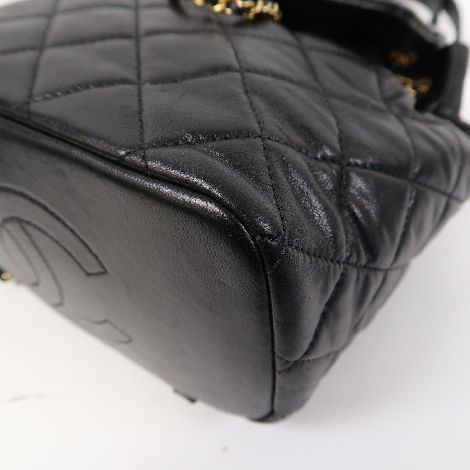 CHANEL 【激減優惠】菱格牛皮皮革Backpack金扣背包黑色