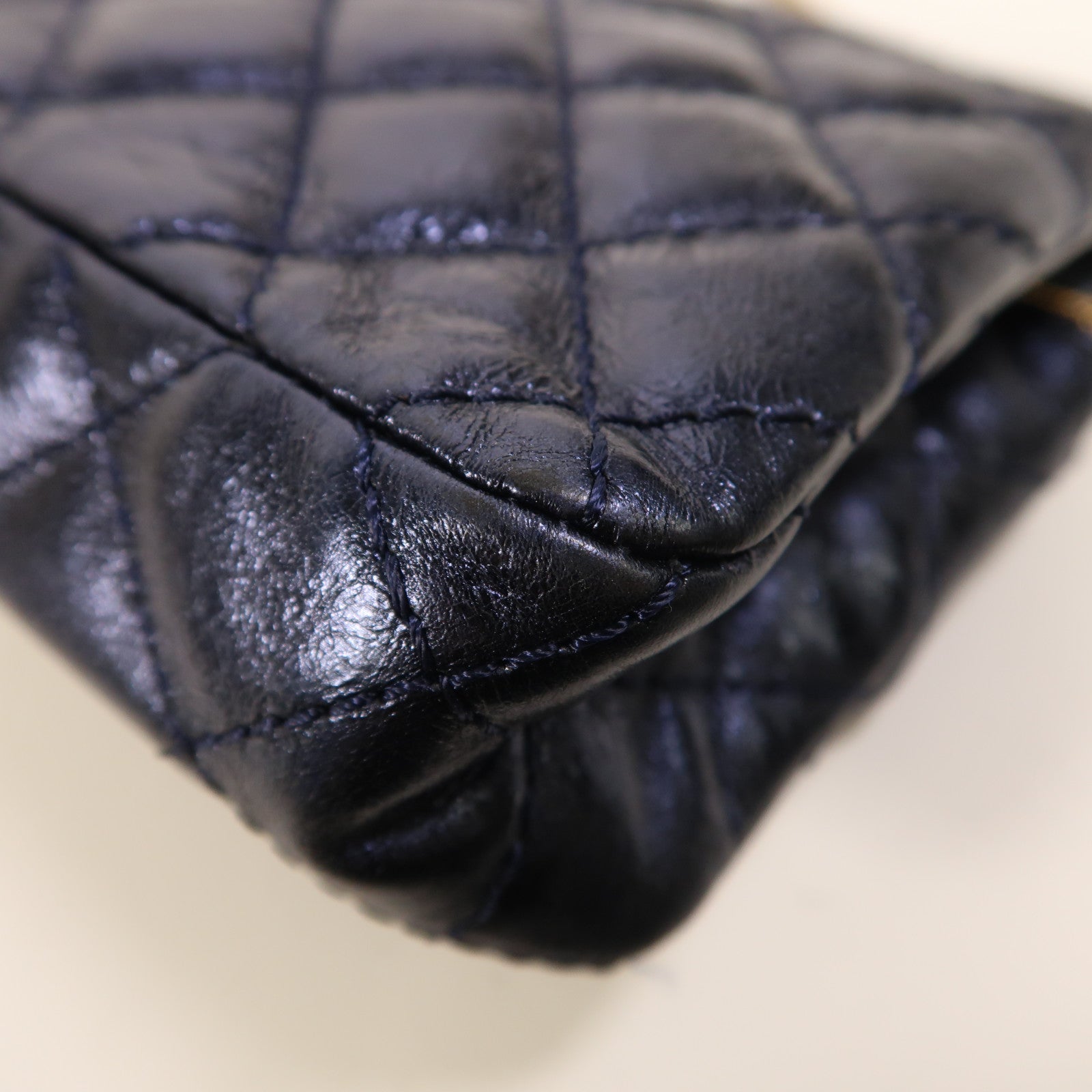 CHANEL 皮革2.55金扣鏈帶肩背袋