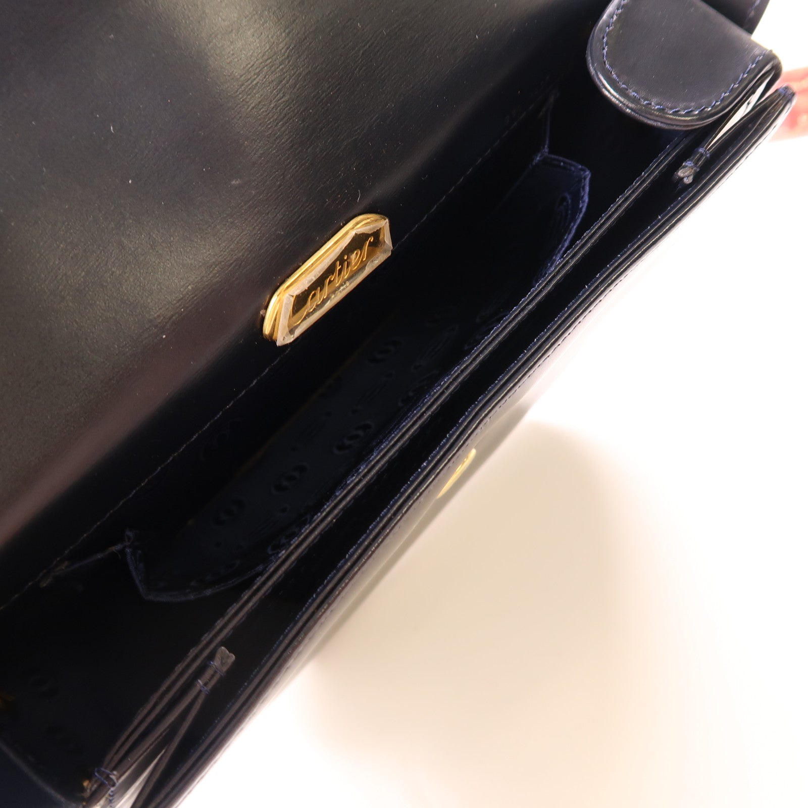 CARTIER 牛皮皮革Shoulder Bag金扣肩背袋黑色