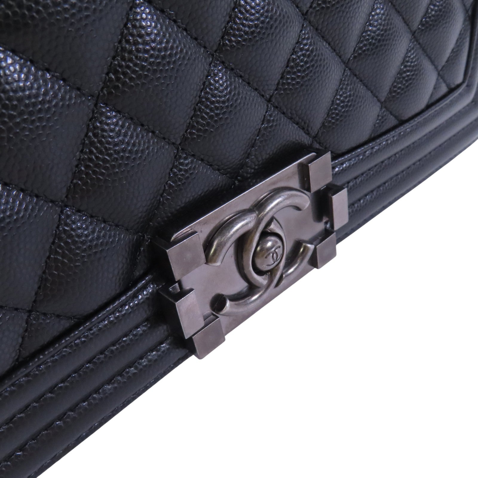 CHANEL 牛皮皮革Boy Chanel 25金扣鏈帶肩背袋