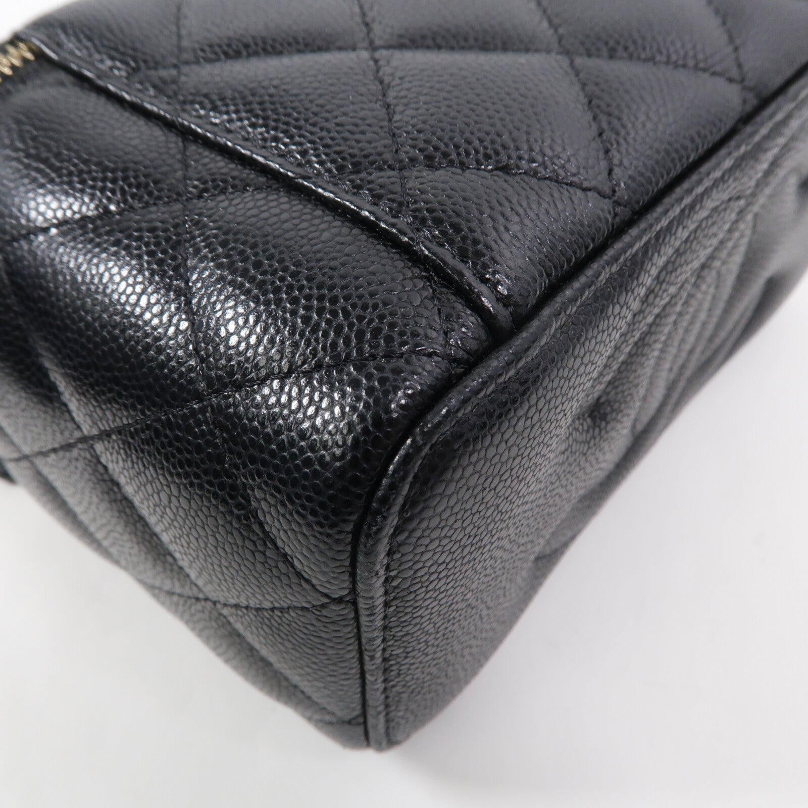 CHANEL 牛皮皮革Vanity Case鏈帶肩背袋