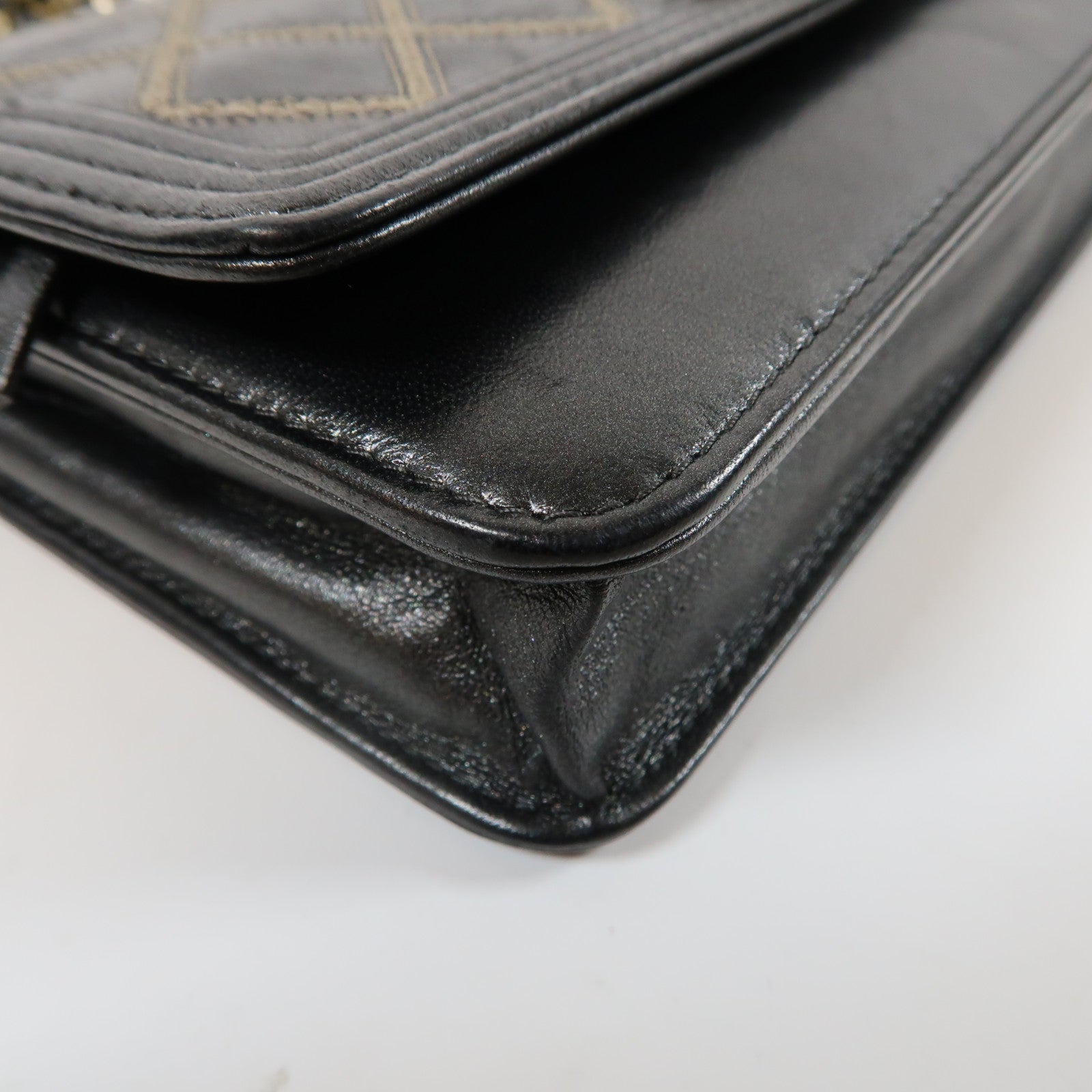 CHANEL 【激減優惠】菱格牛皮皮革Wallet On Chain金扣鏈帶肩背袋黑色