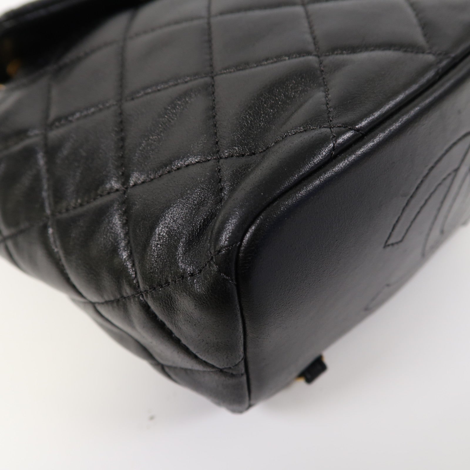 CHANEL 【激減優惠】菱格牛皮皮革Backpack金扣背包黑色
