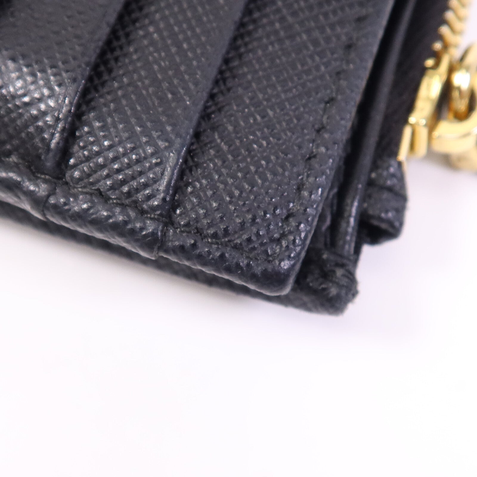 PRADA 牛皮皮革Saffiano Wallet金扣錢包