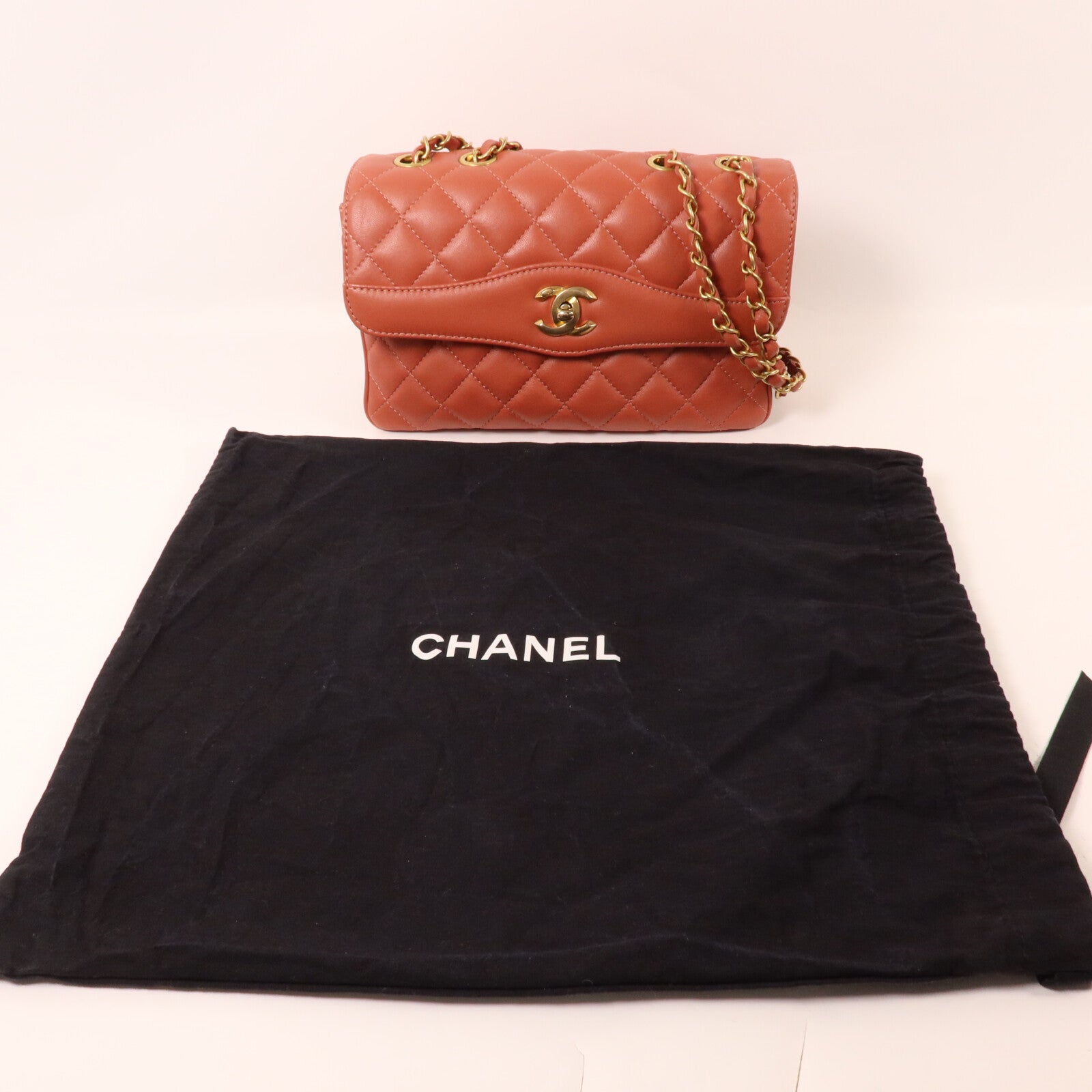 CHANEL 羊皮皮革Chain Shoulder鏈帶肩背袋