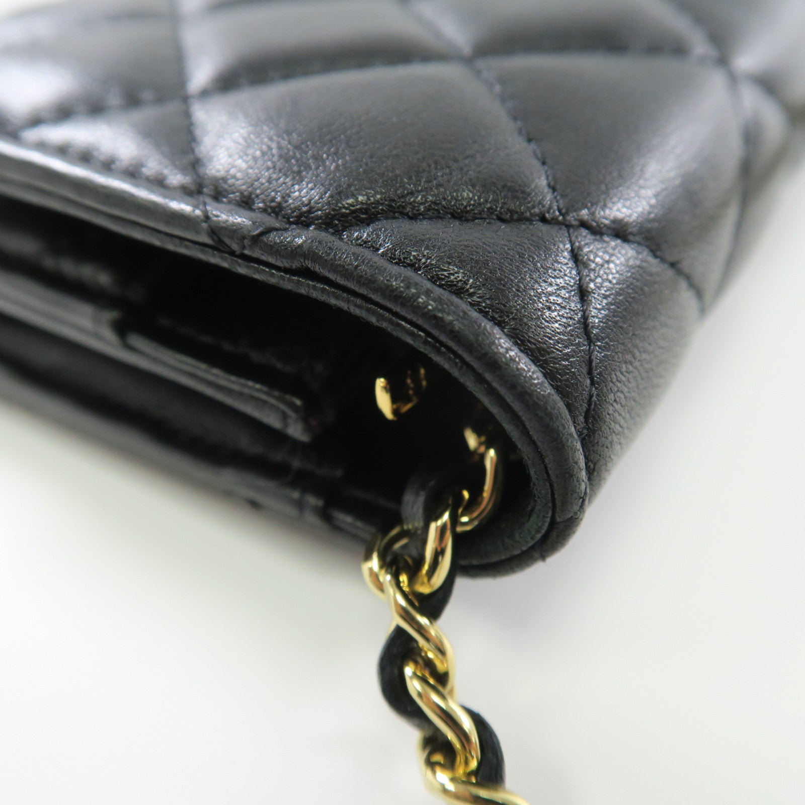 CHANEL 羊皮皮革Wallet On Chain金扣鏈帶肩背袋黑色