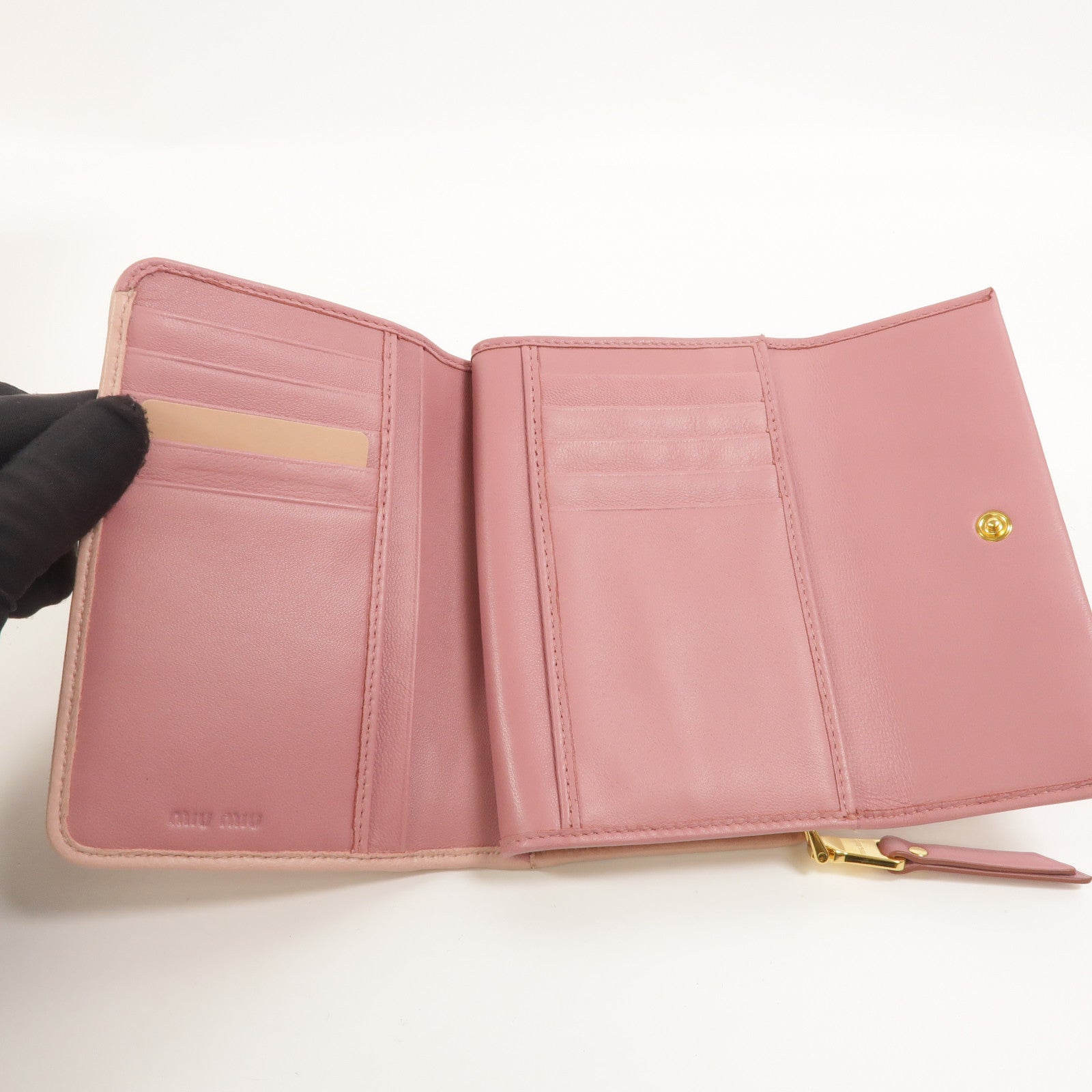 Miu Miu 羊皮皮革Matelasse Wallet錢包
