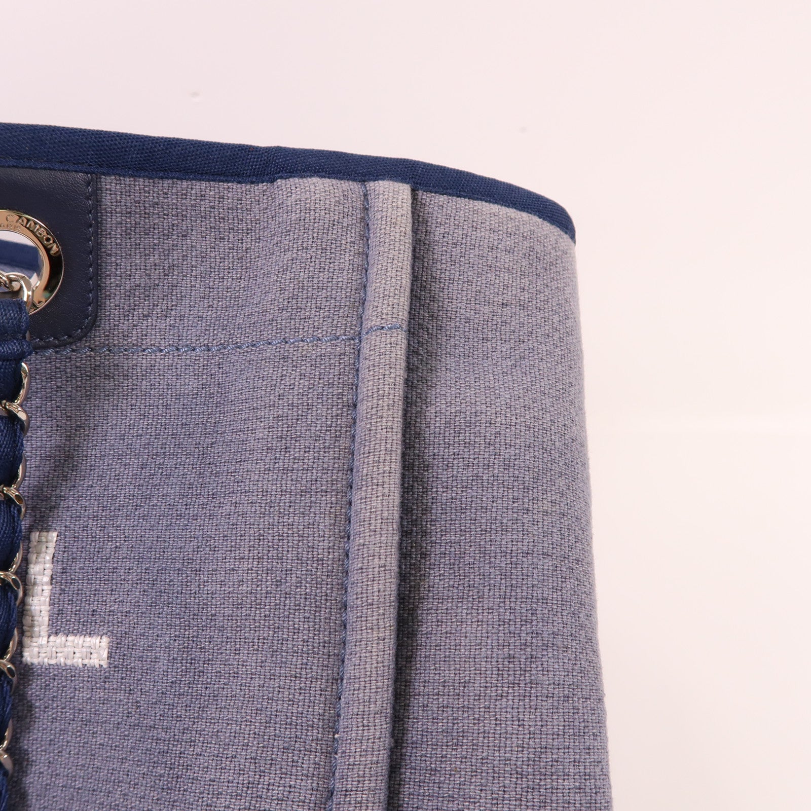 CHANEL 帆布Deauville Tote銀扣肩背袋