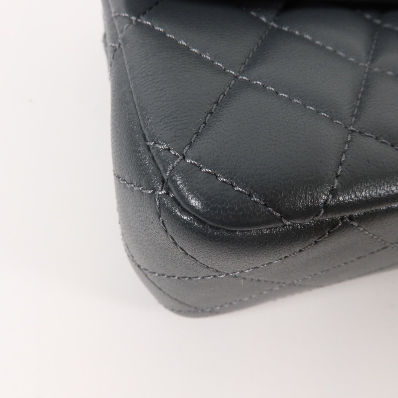 CHANEL 羊皮皮革Mini Flap Bag鏈帶肩背袋