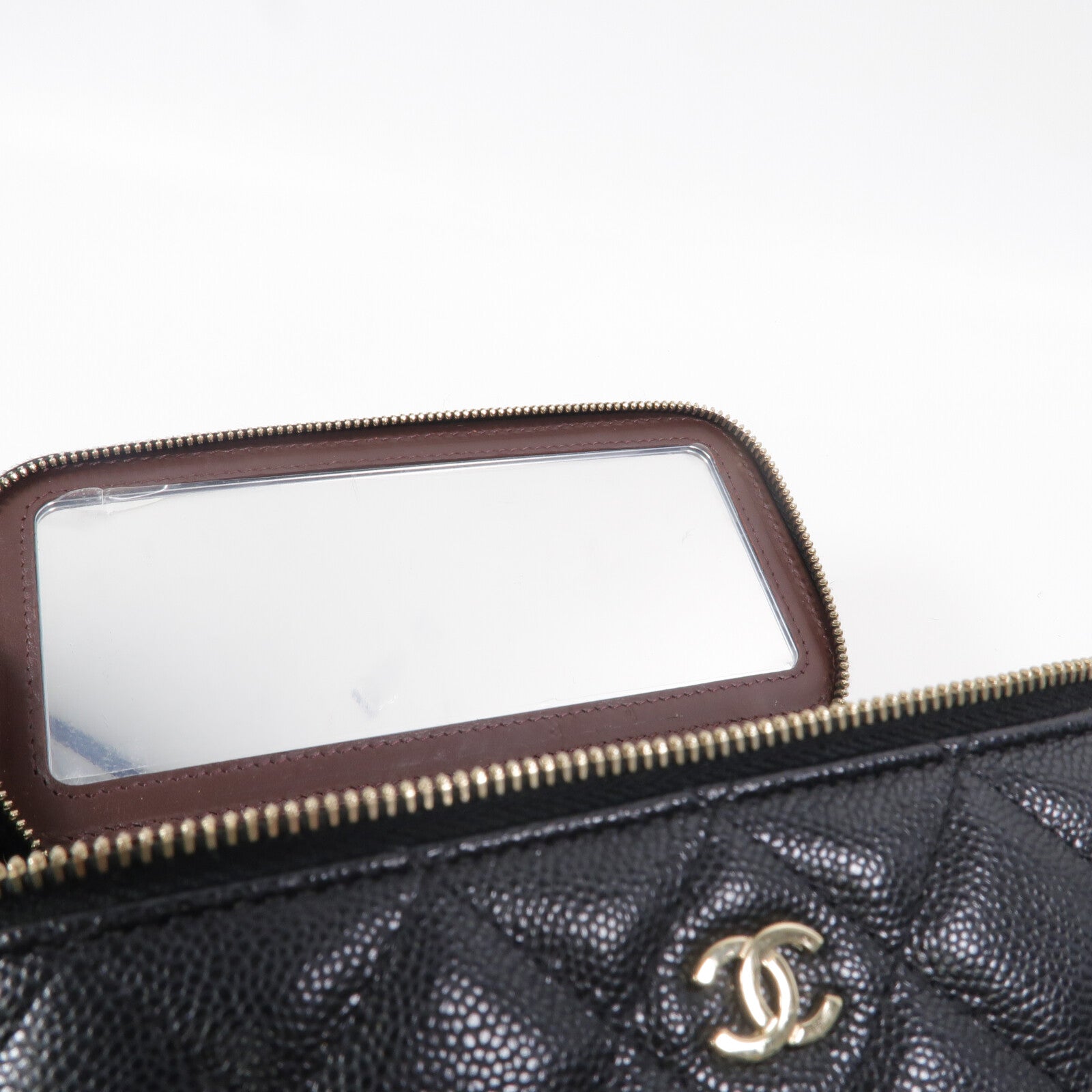 CHANEL 牛皮皮革Vanity Case鏈帶肩背袋