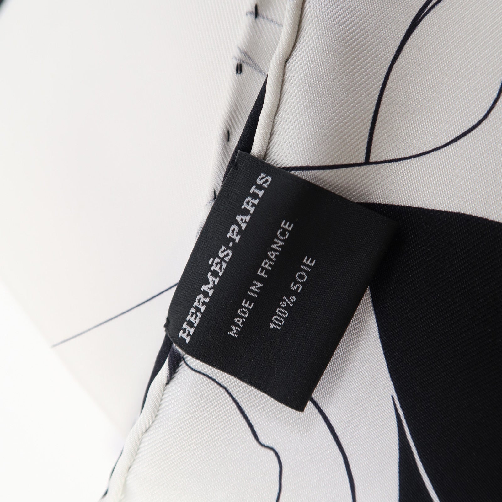 HERMES 絲質Scarf絲巾黑色/白色