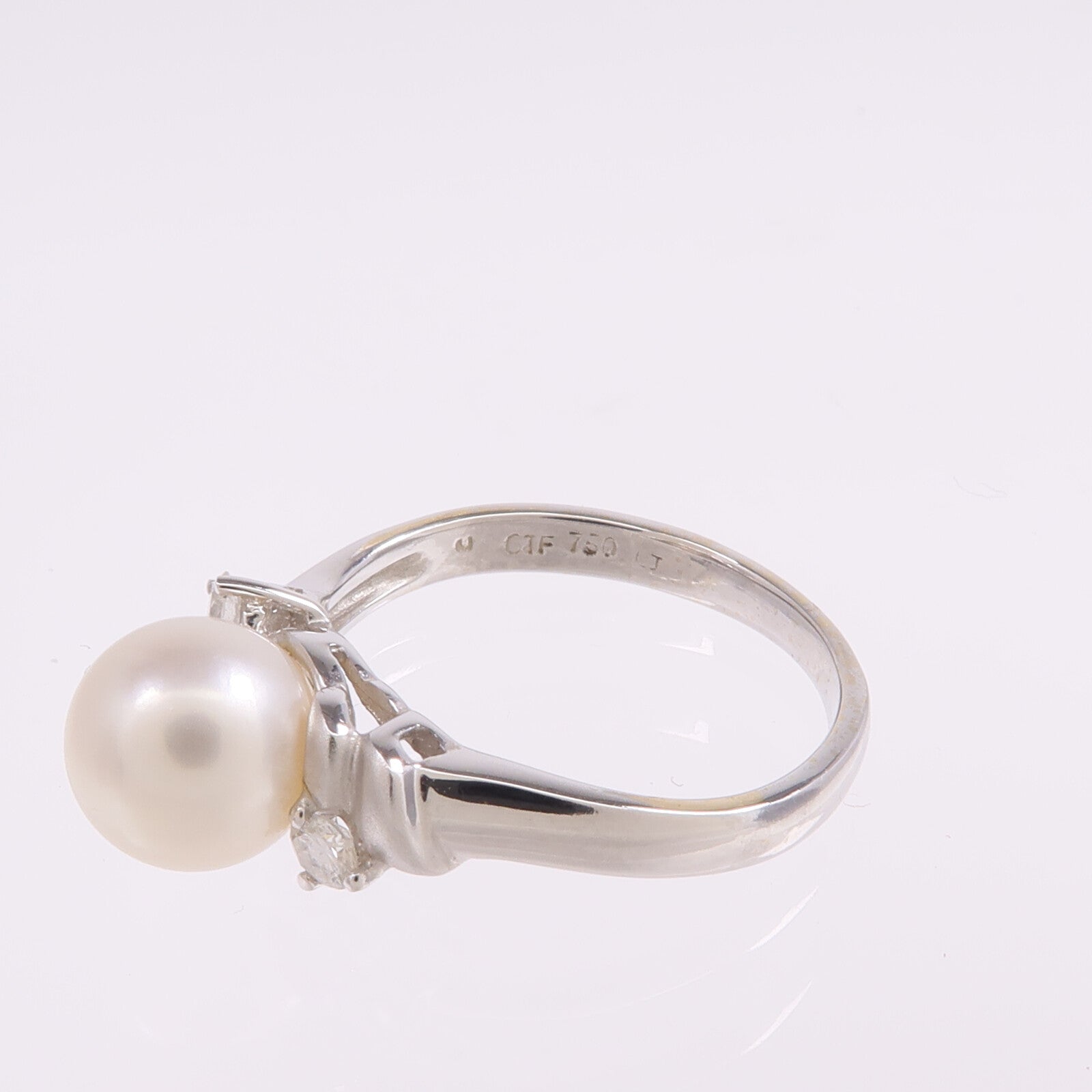 JEWELRY 【激減優惠】18K白金Pearl Diamond Ring珍珠/鑽石戒指US#4.75