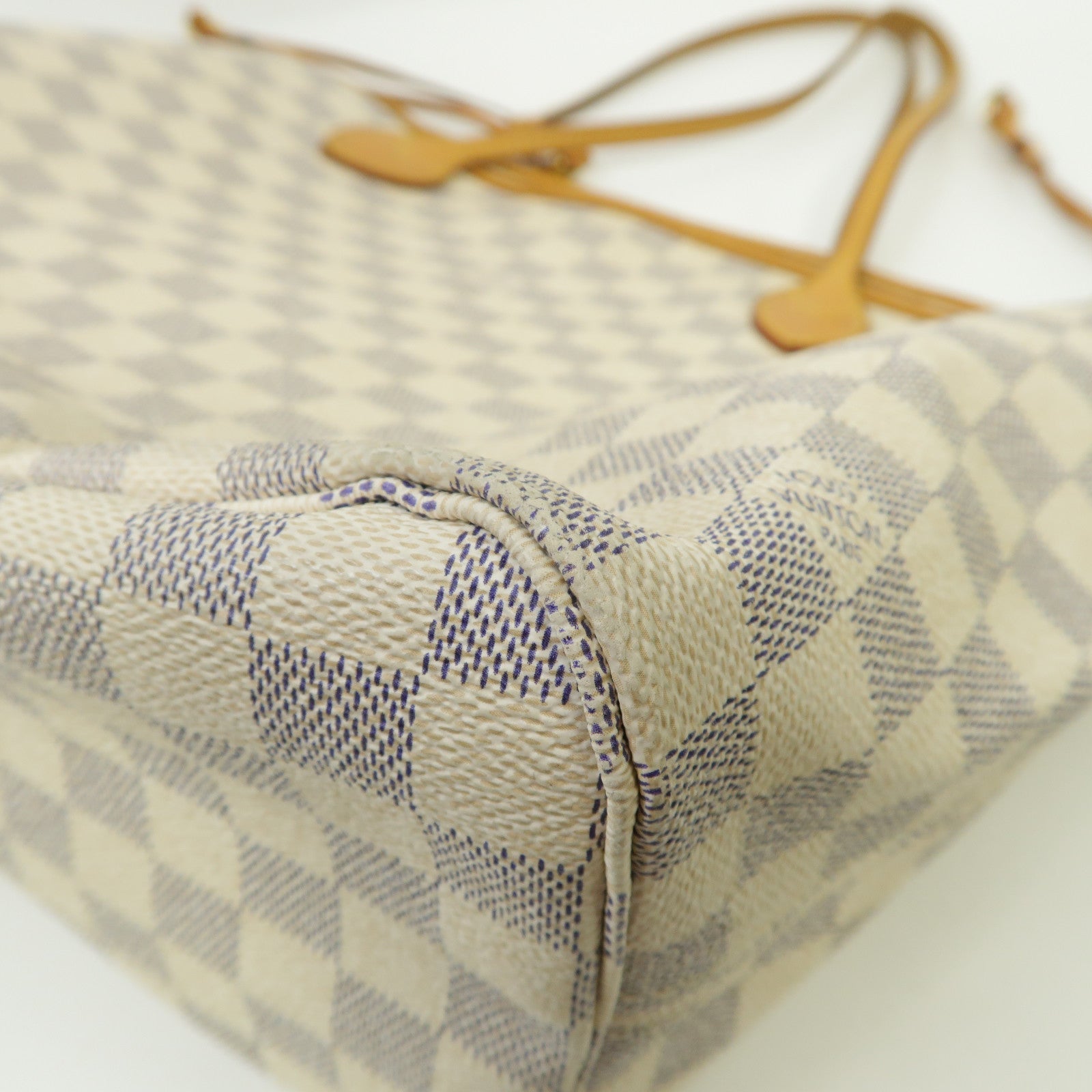 LOUIS VUITTON Damier Azur Neverfull MM金扣手挽袋白色