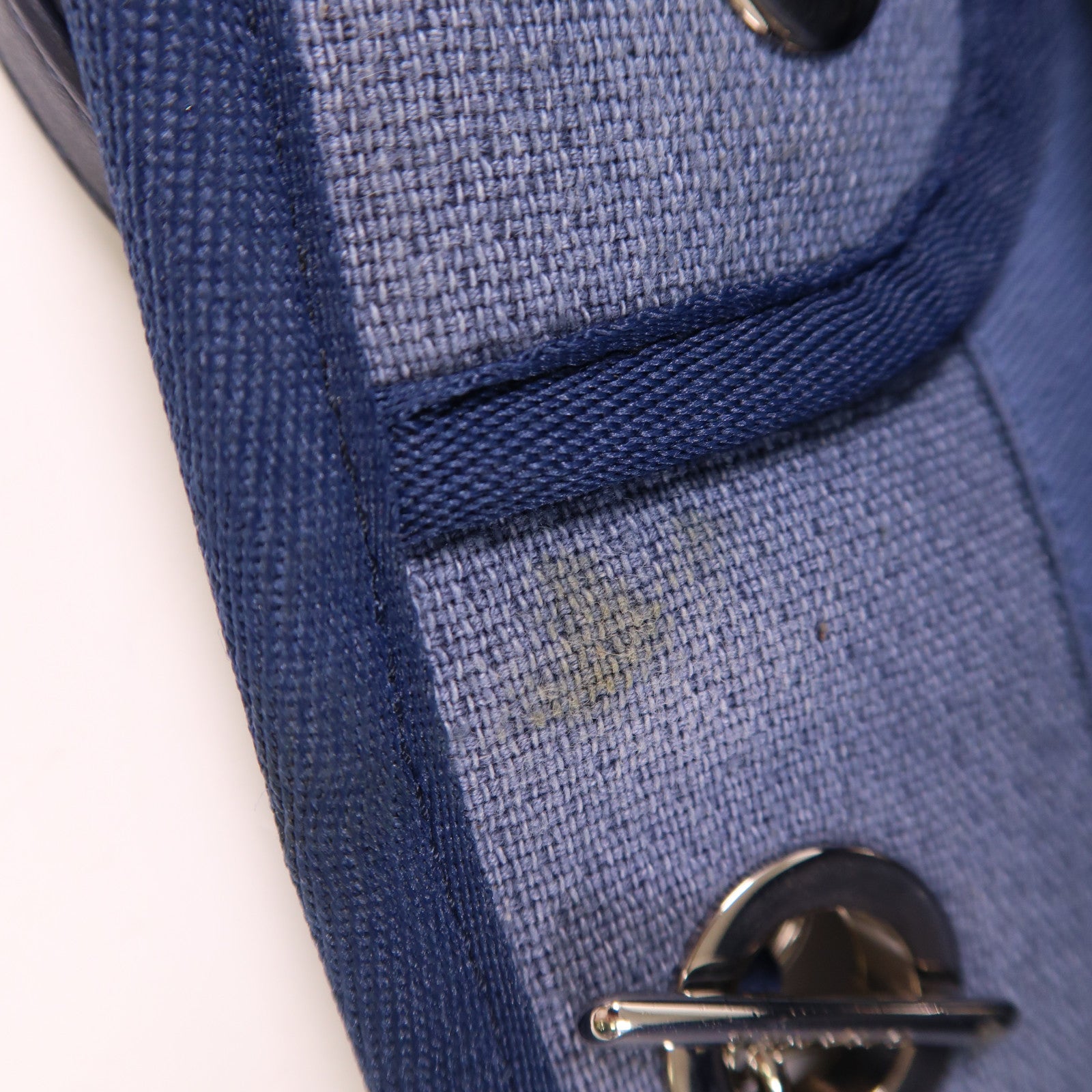 CHANEL 帆布Deauville Tote銀扣肩背袋