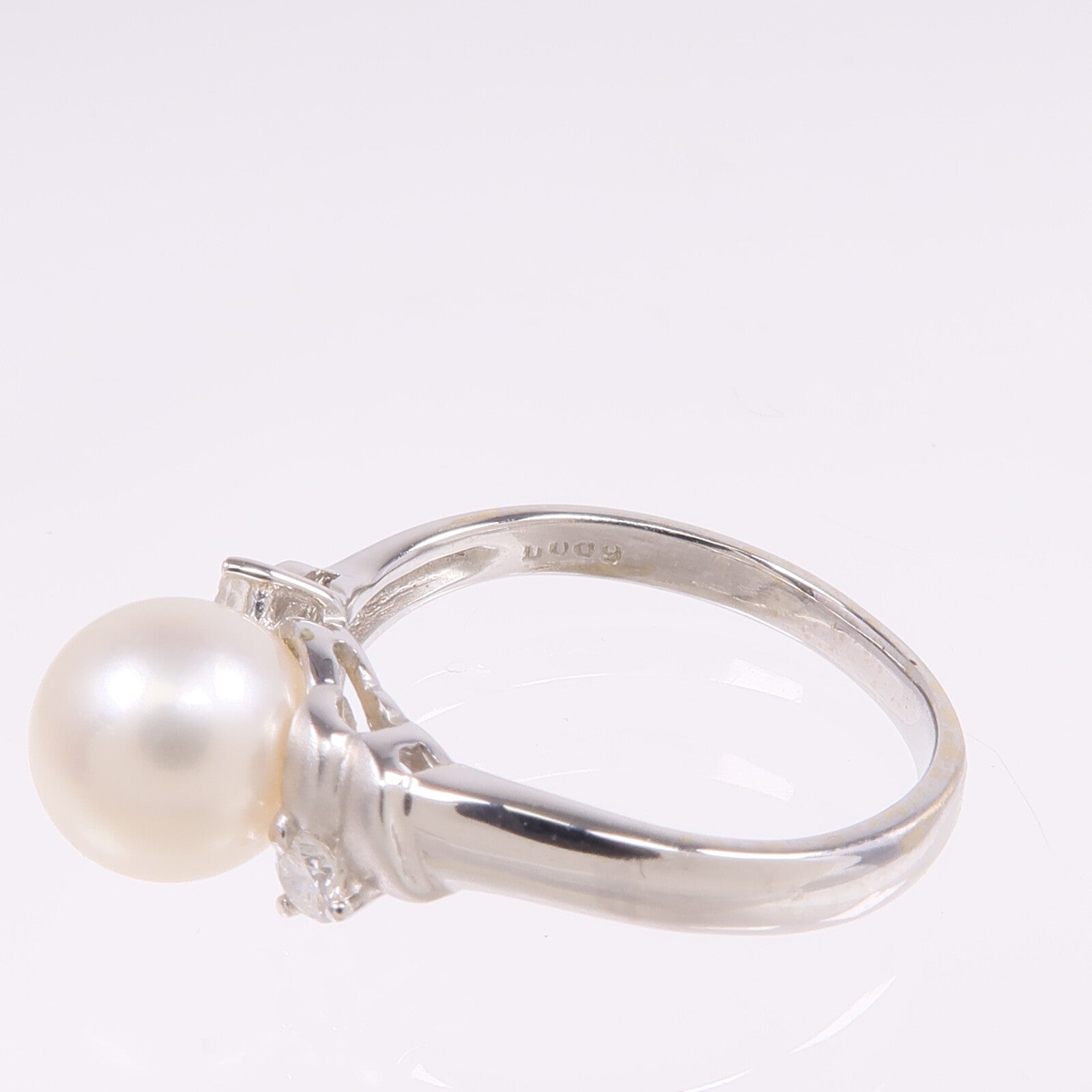 JEWELRY 【激減優惠】18K白金Pearl Diamond Ring珍珠/鑽石戒指US#4.75