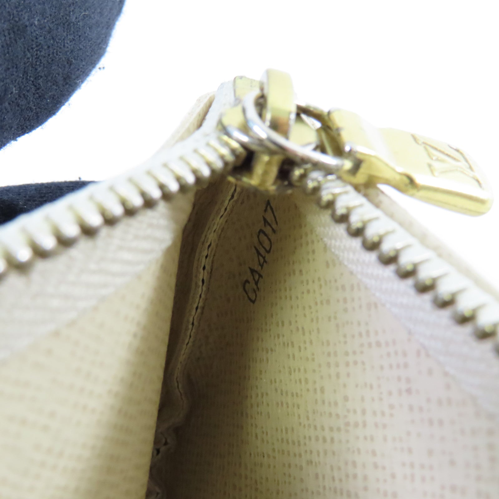 LOUIS VUITTON 【激減優惠】Damier Azur Coin Purse金扣零錢包米白色
