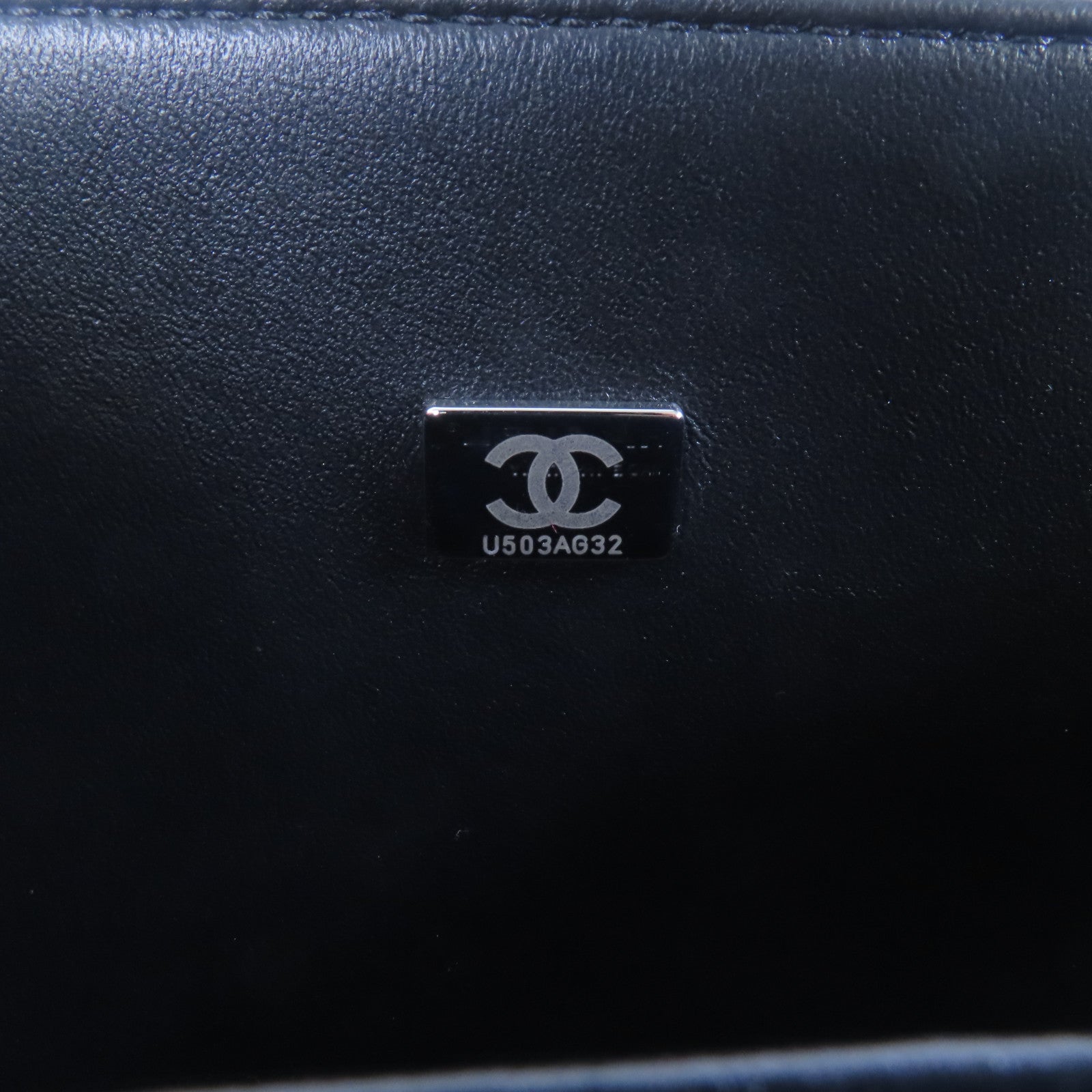 CHANEL 牛皮皮革Boy Chanel 25金扣鏈帶肩背袋