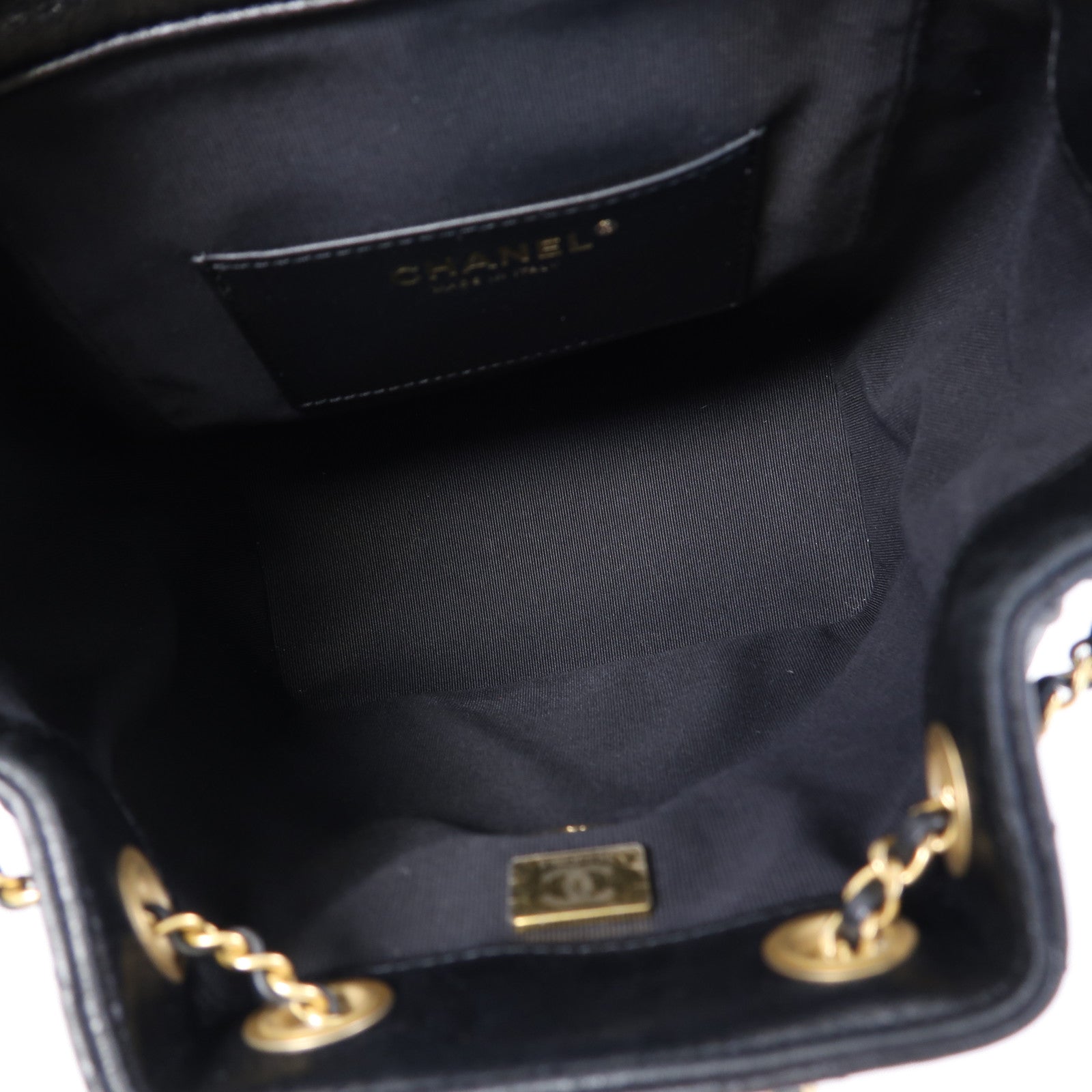 CHANEL 【激減優惠】菱格牛皮皮革Backpack金扣背包黑色